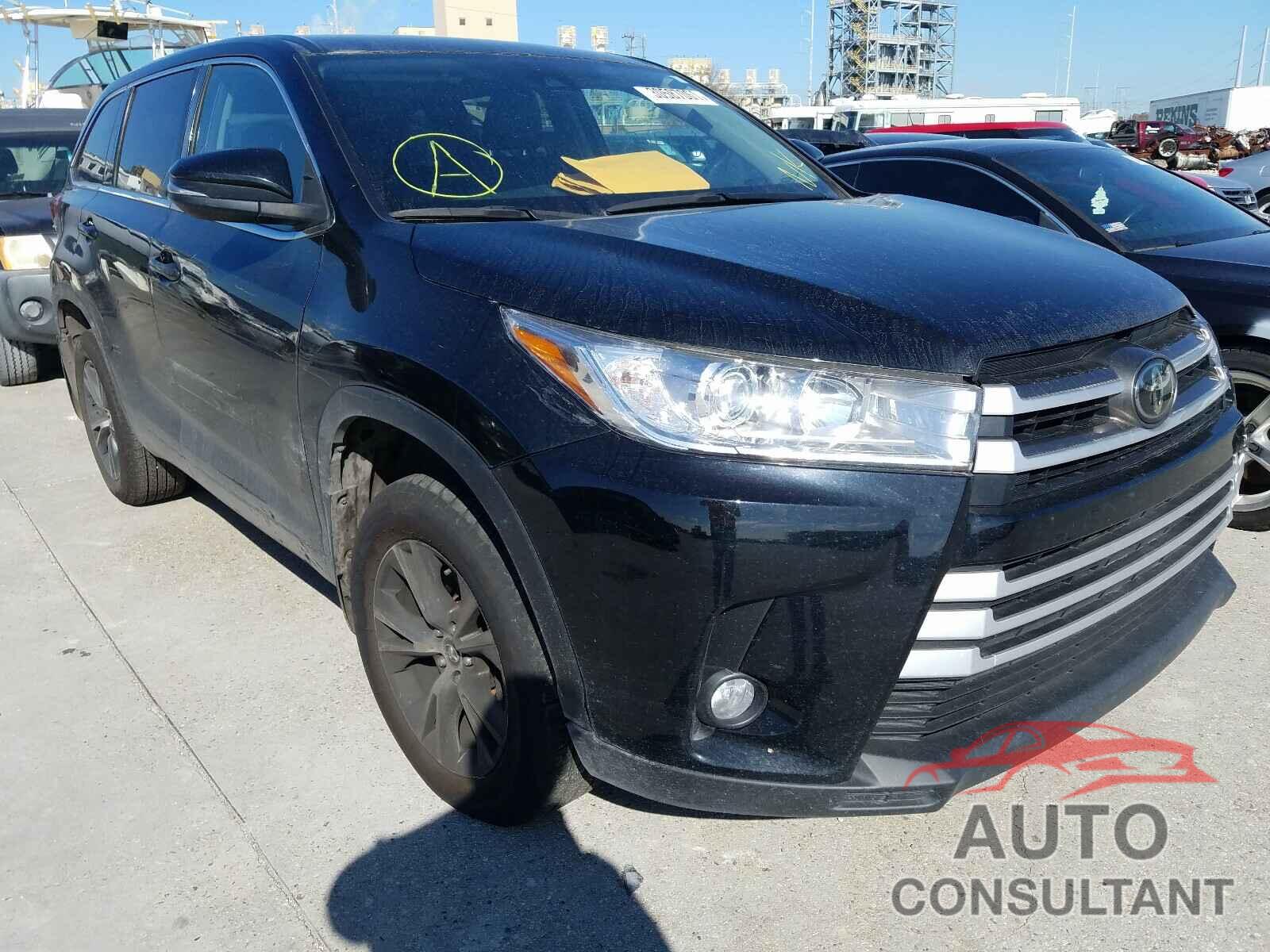 TOYOTA HIGHLANDER 2018 - 5TDZZRFH1JS272425