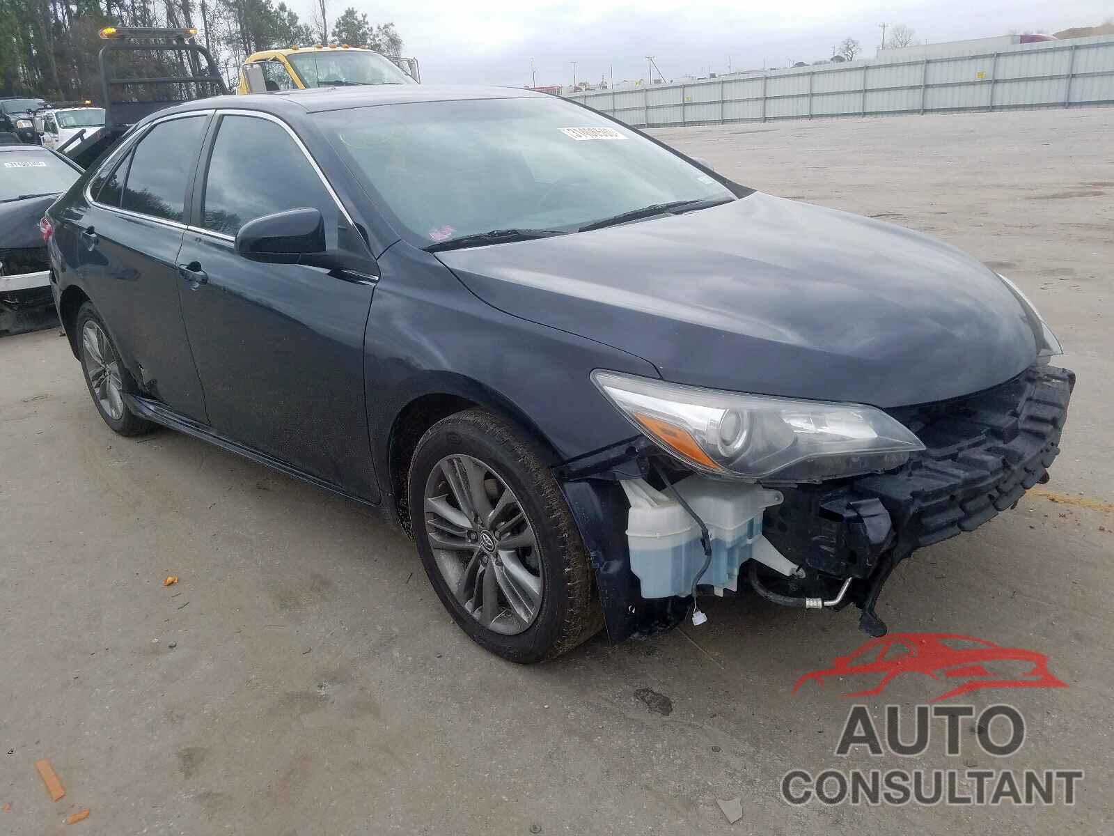TOYOTA CAMRY 2016 - YV4AC2HK4K2106369