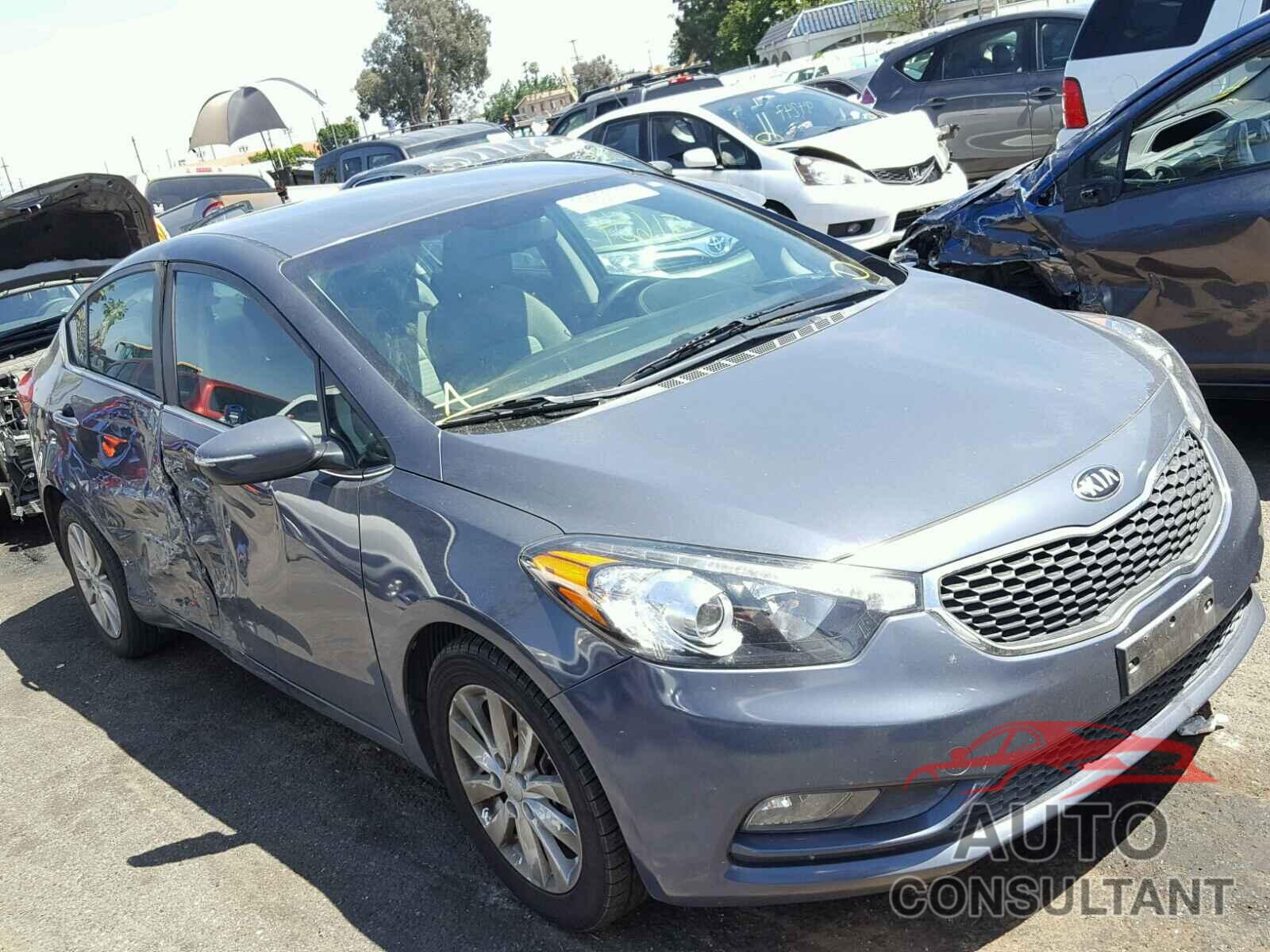 KIA FORTE 2015 - KNAFX4A88F5351412