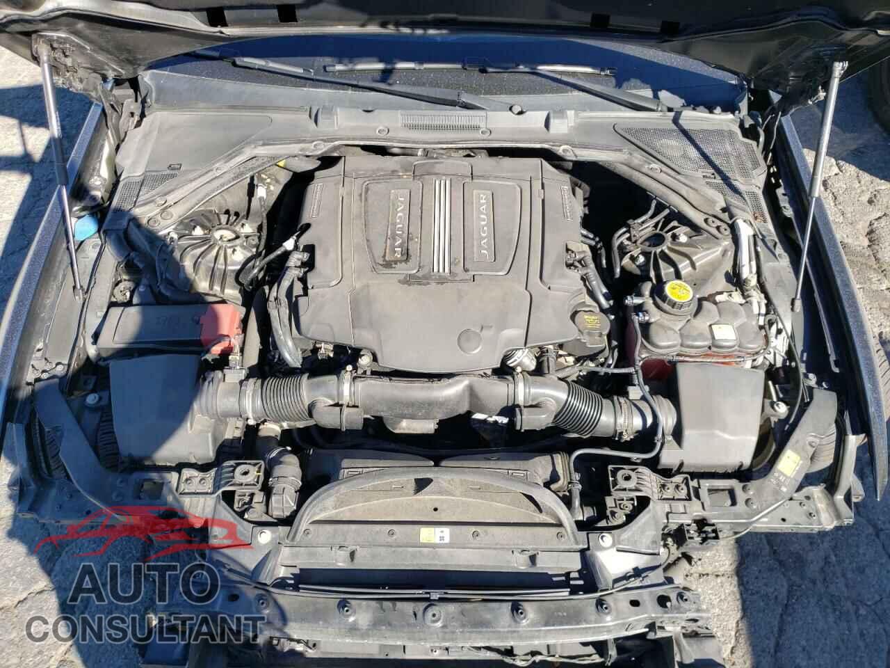 JAGUAR XE 2017 - SAJAD4BV5HA971625