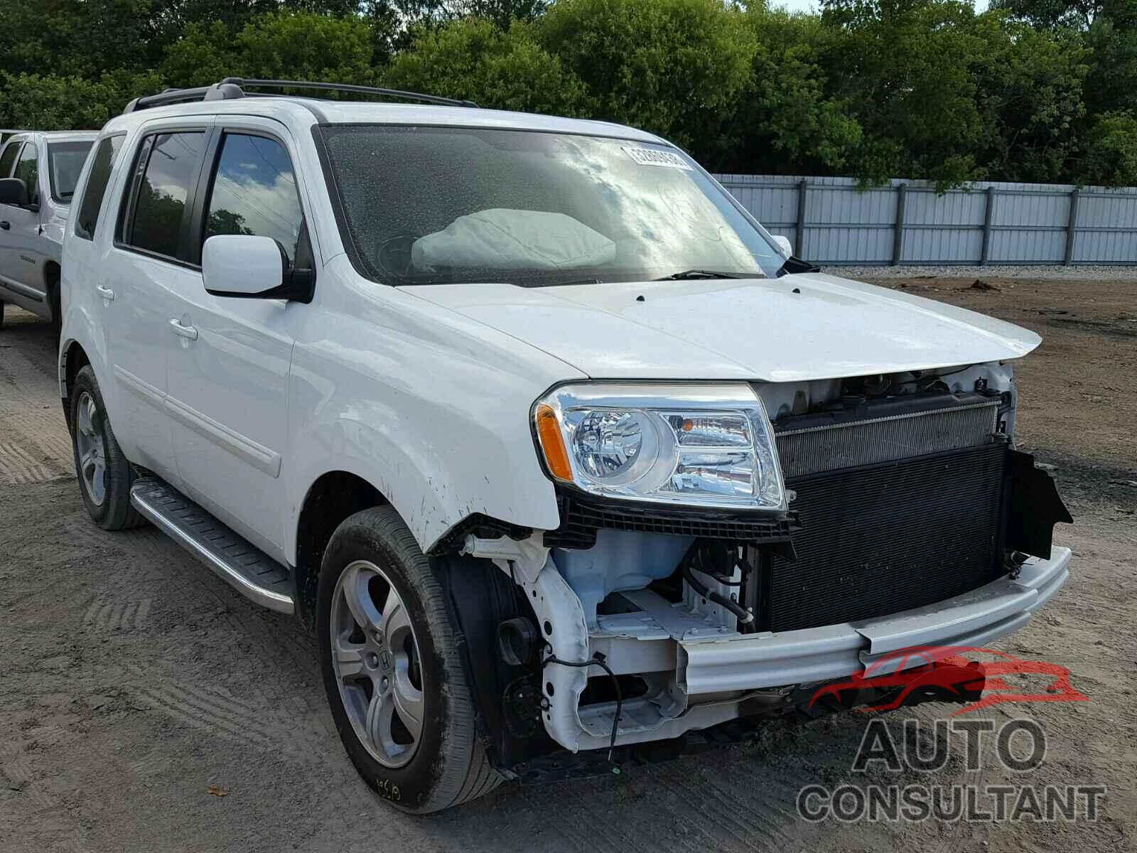 HONDA PILOT 2015 - 5FNYF3H45FB033872