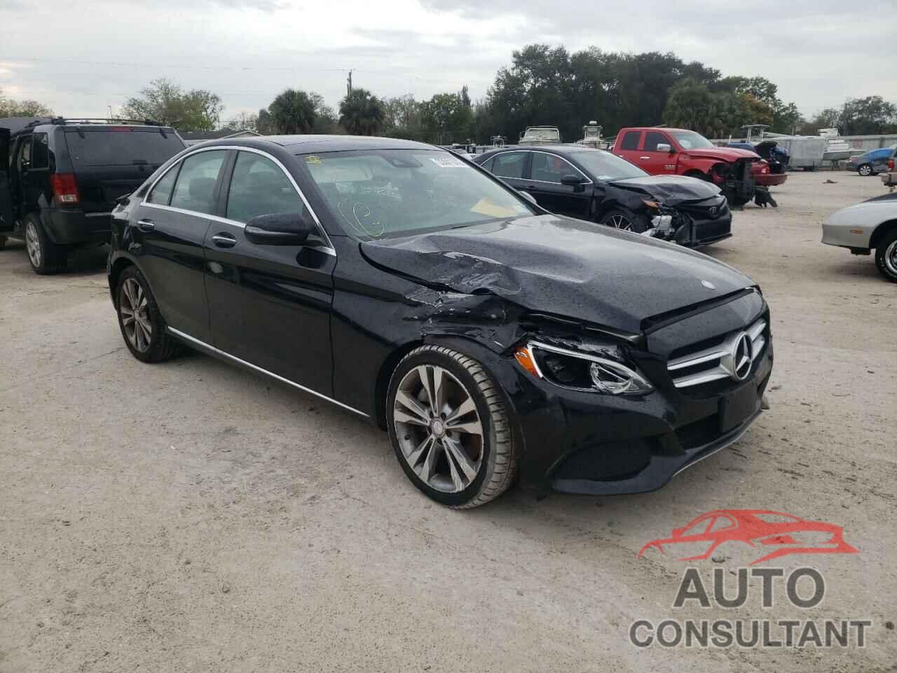 MERCEDES-BENZ C-CLASS 2017 - 55SWF4KB4HU200048