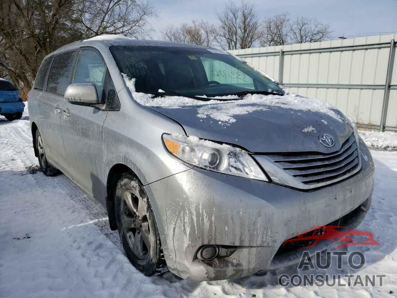 TOYOTA SIENNA 2017 - 5TDKZ3DC8HS808920