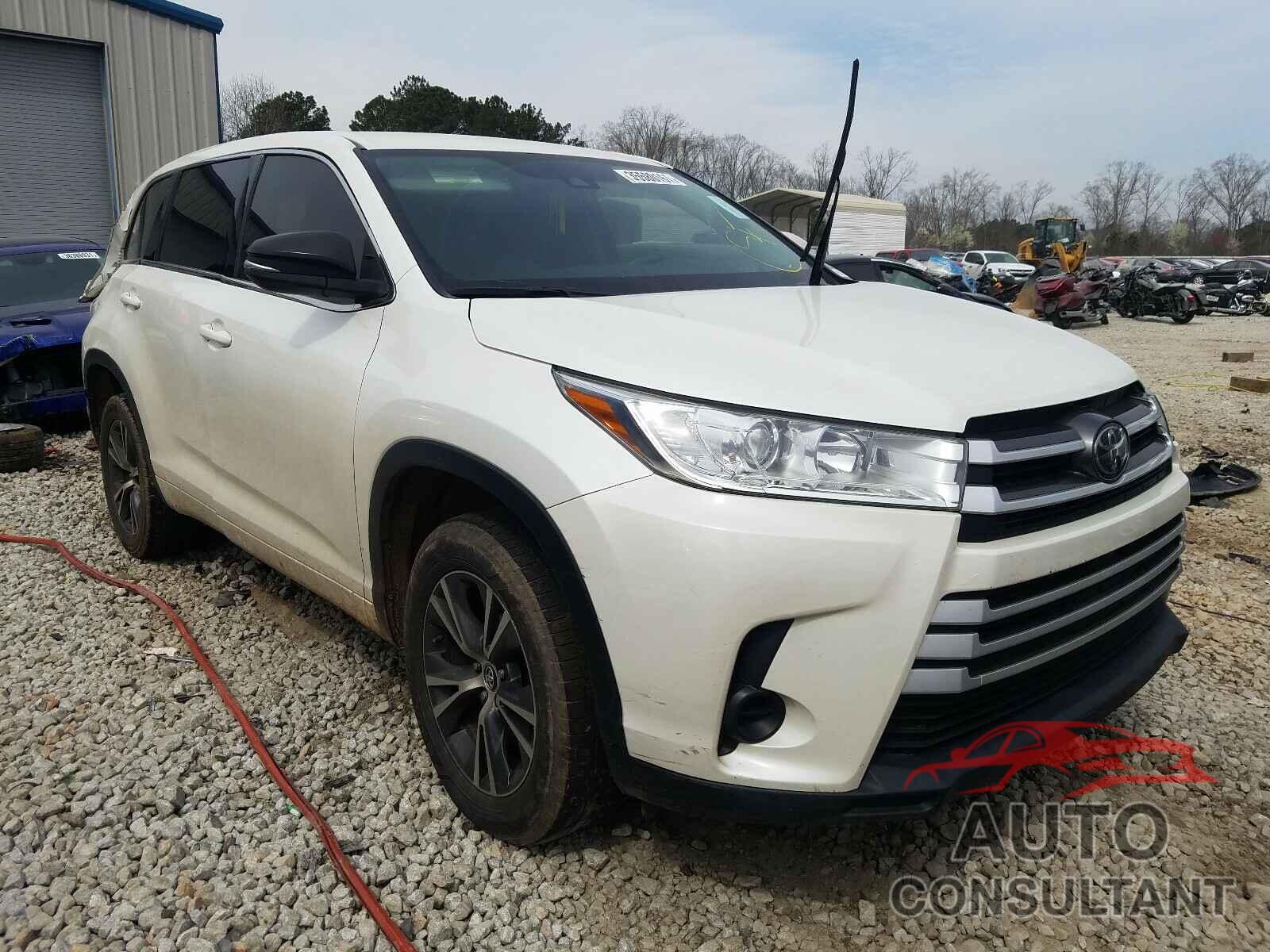 TOYOTA HIGHLANDER 2017 - 5TDZARFHXHS025549