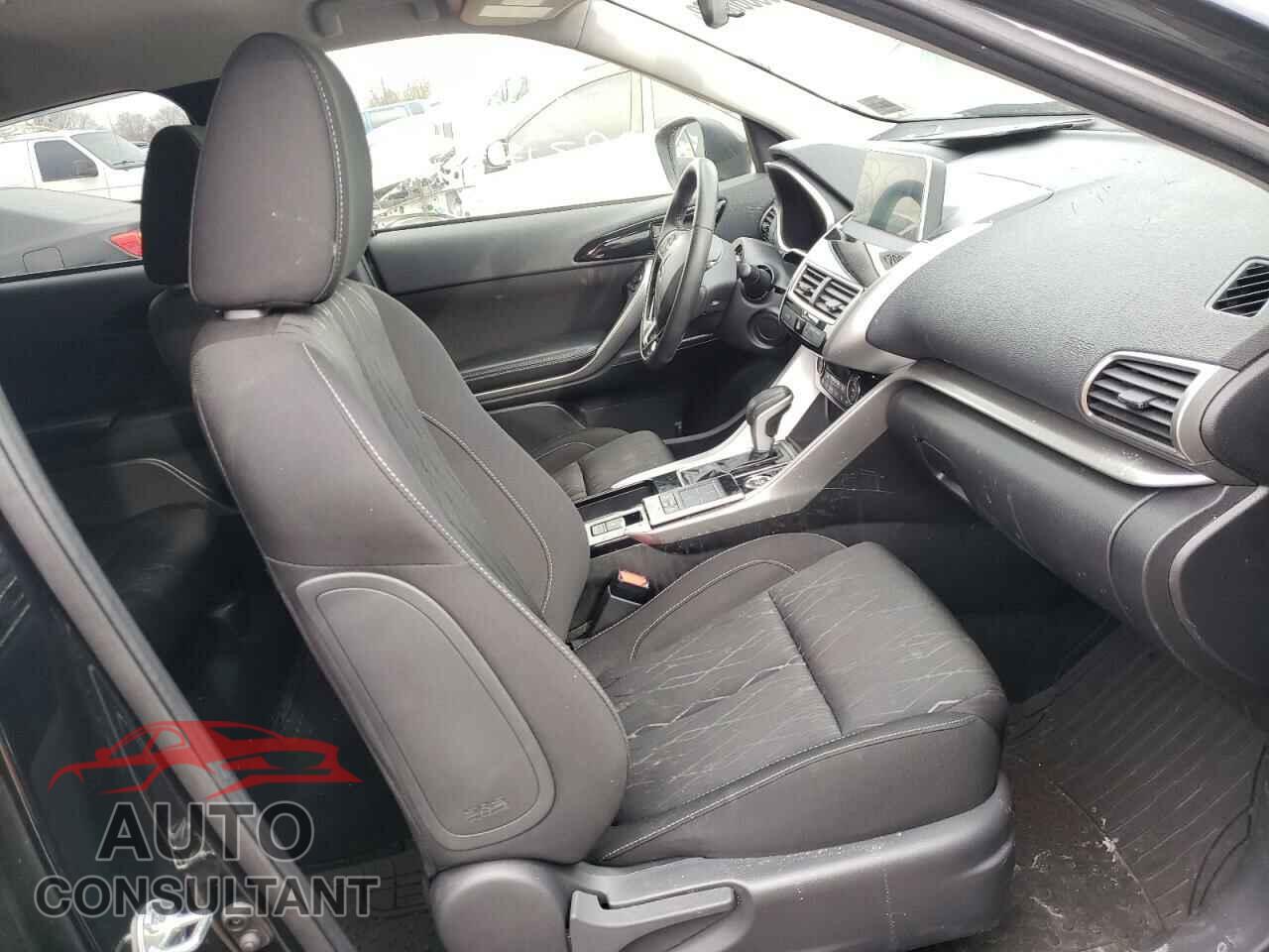 MITSUBISHI ECLIPSE 2019 - JA4AT5AA8KZ024023