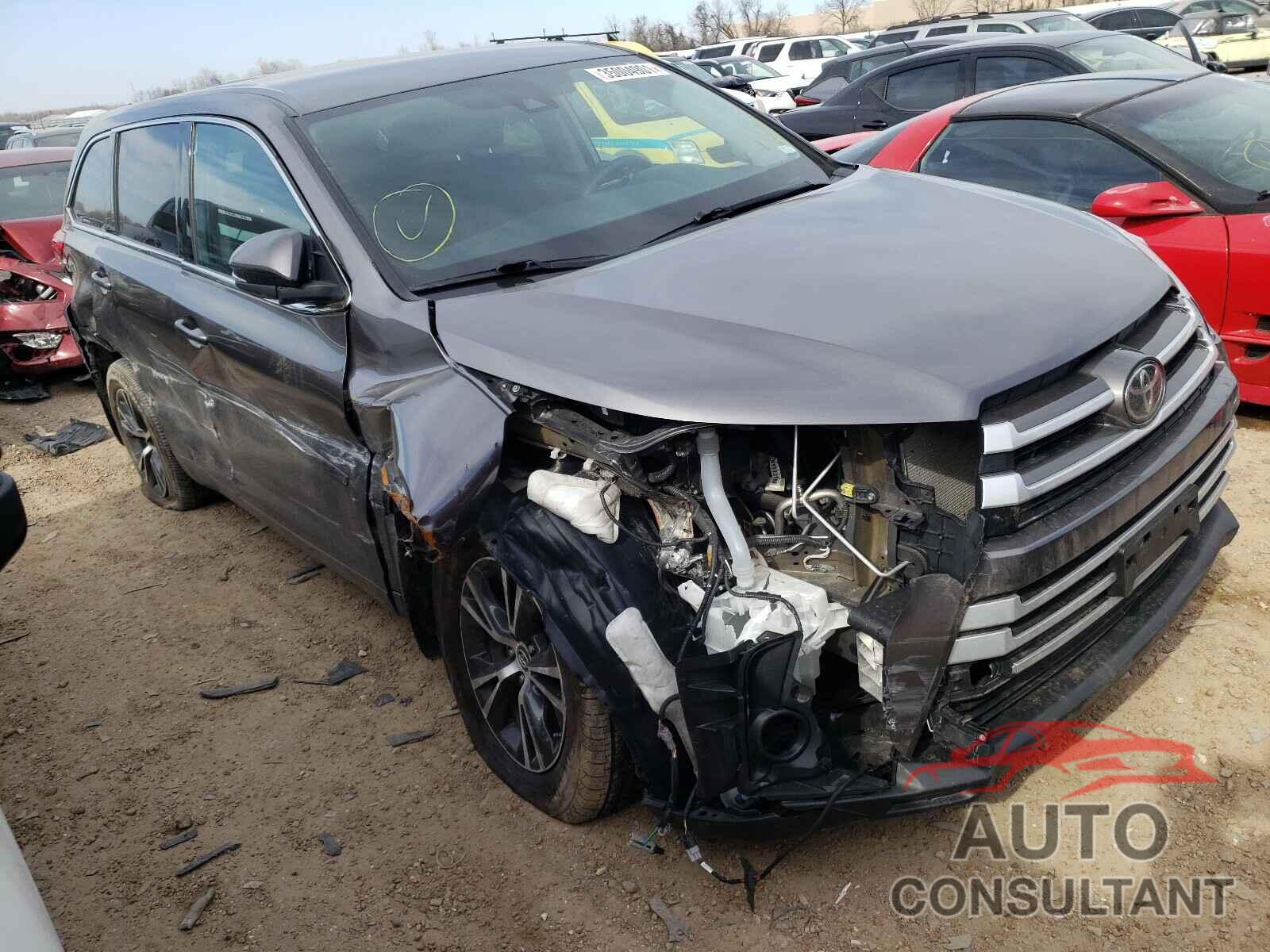TOYOTA HIGHLANDER 2018 - 5TDBZRFH4JS886726