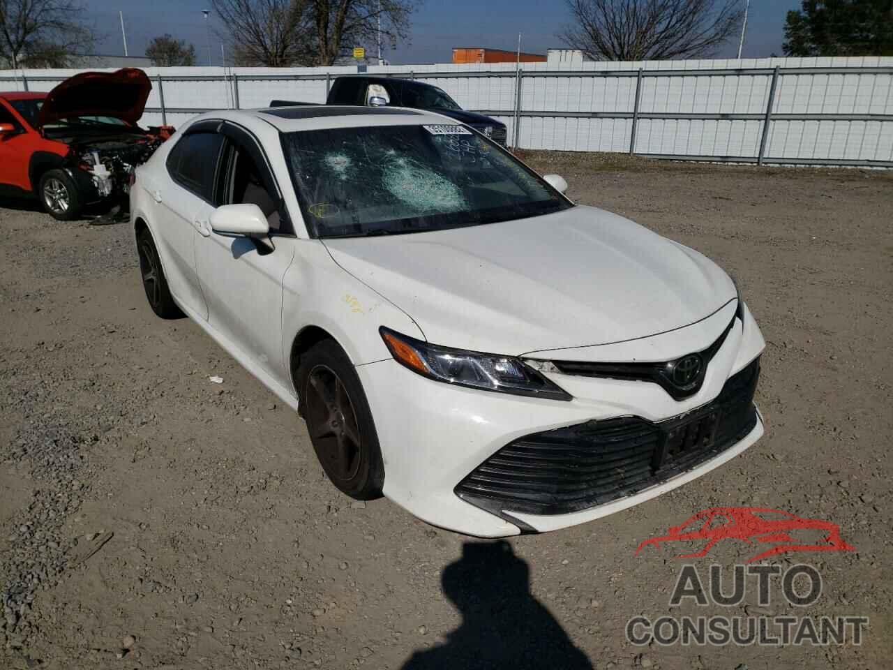 TOYOTA CAMRY 2018 - JTNB11HK9J3001306