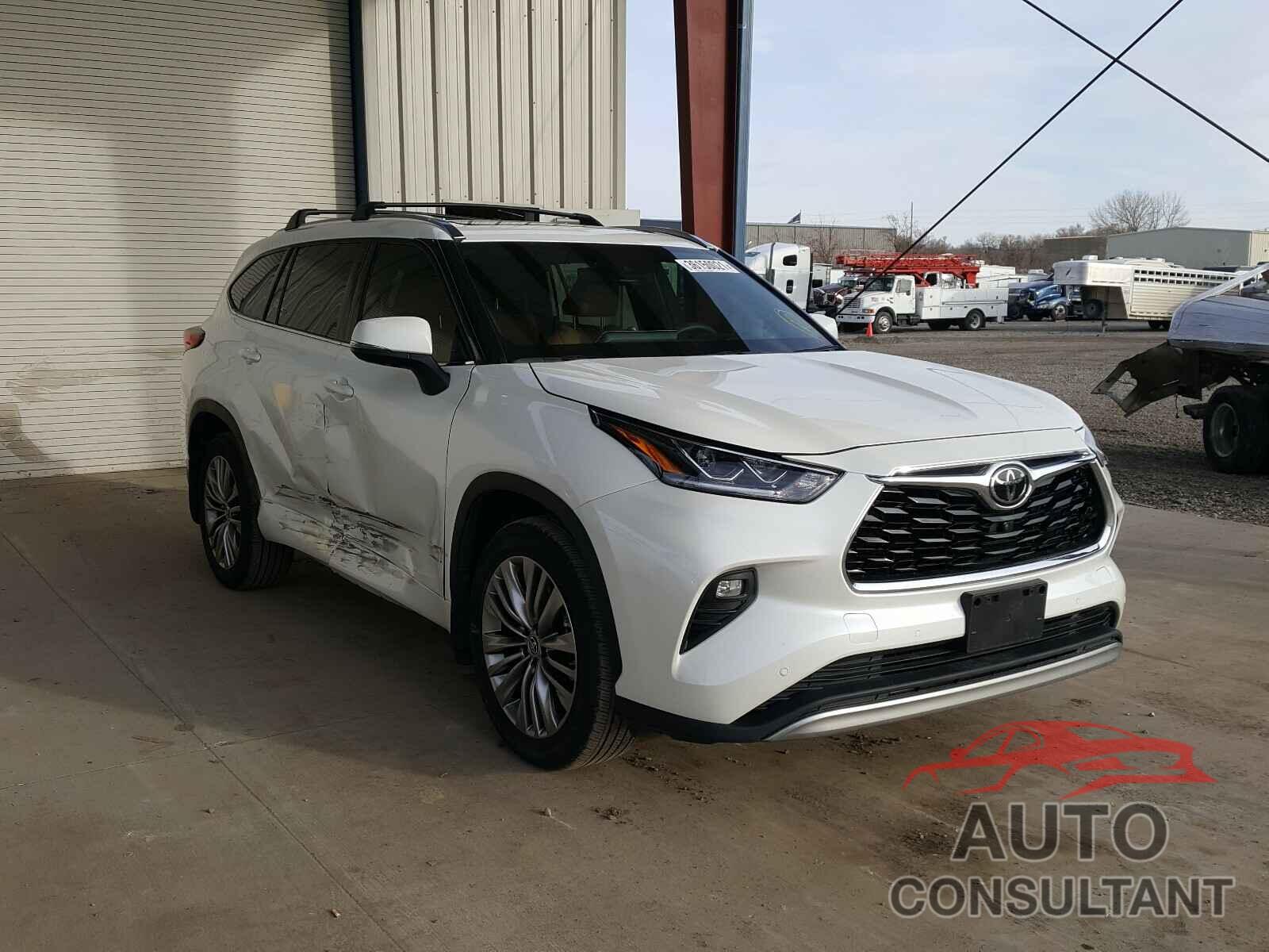 TOYOTA HIGHLANDER 2020 - 5TDFZRBH4LS028523