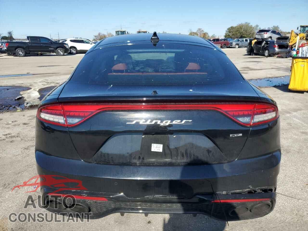 KIA STINGER 2023 - KNAE35LD2P6130195