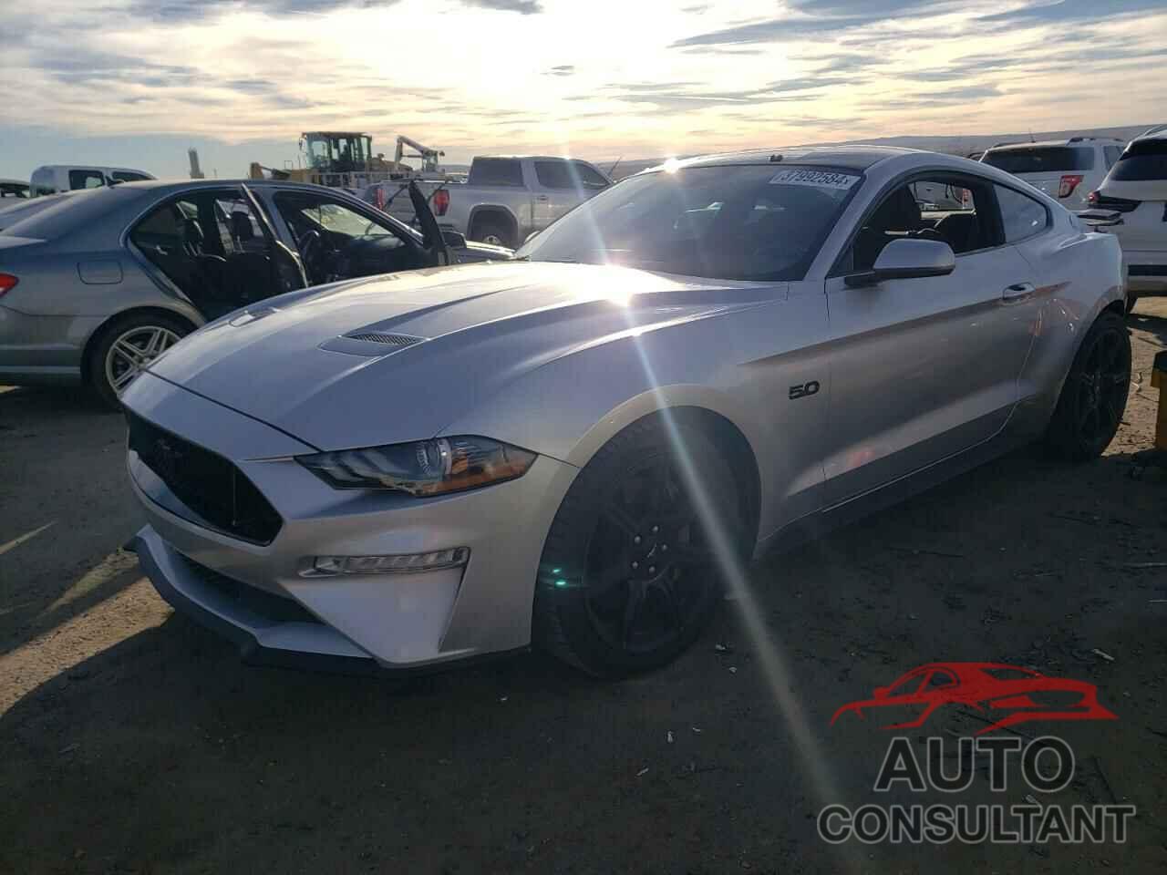 FORD MUSTANG 2018 - 1FA6P8CF6J5126930