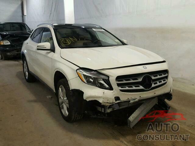 MERCEDES-BENZ GLA250 2018 - WDCTG4GB5JJ372091