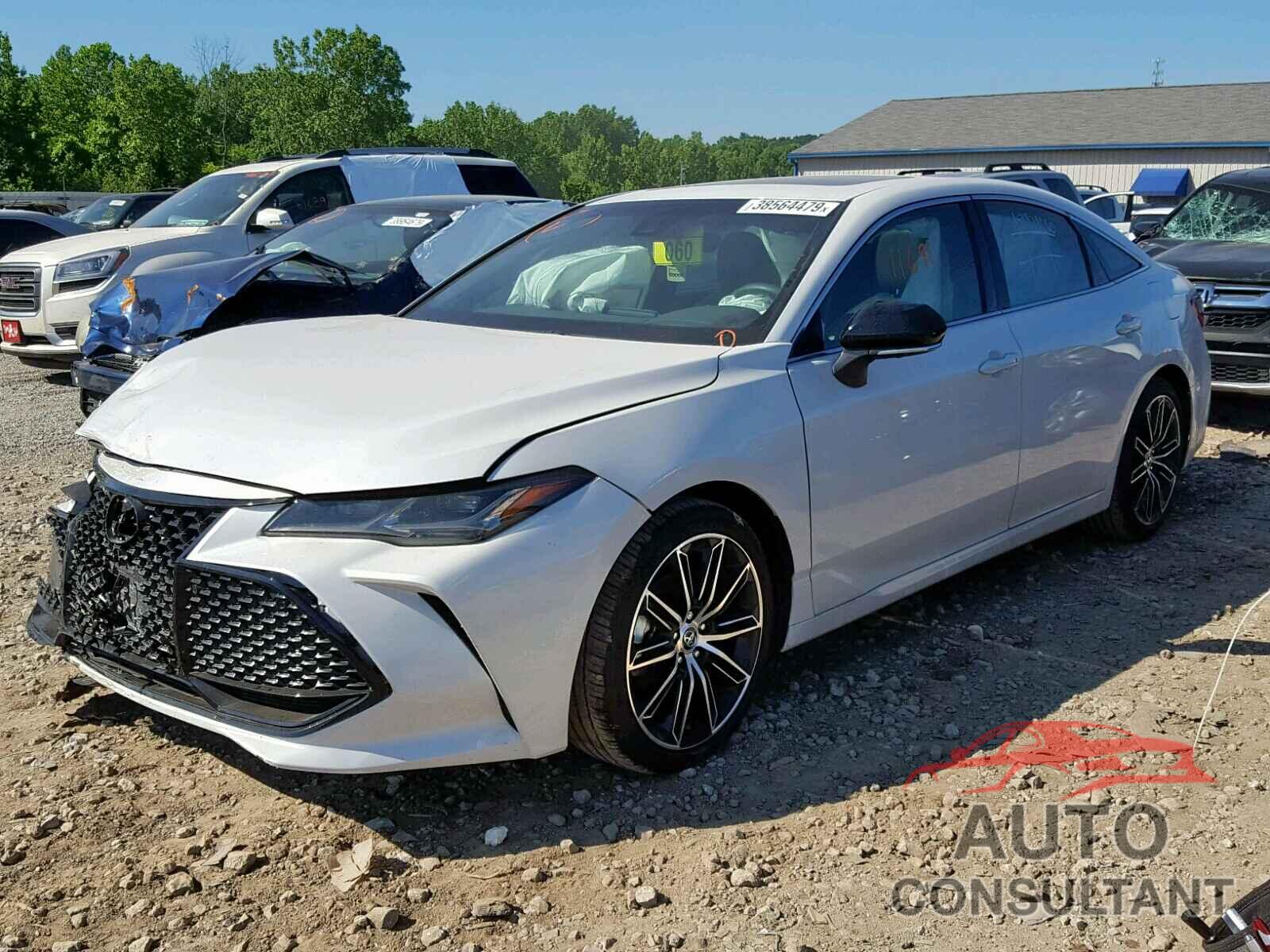 TOYOTA AVALON 2019 - 4T1BZ1FB4KU016576