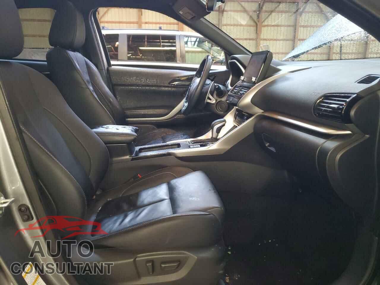 MITSUBISHI ECLIPSE 2022 - JA4ATVAA2NZ610964