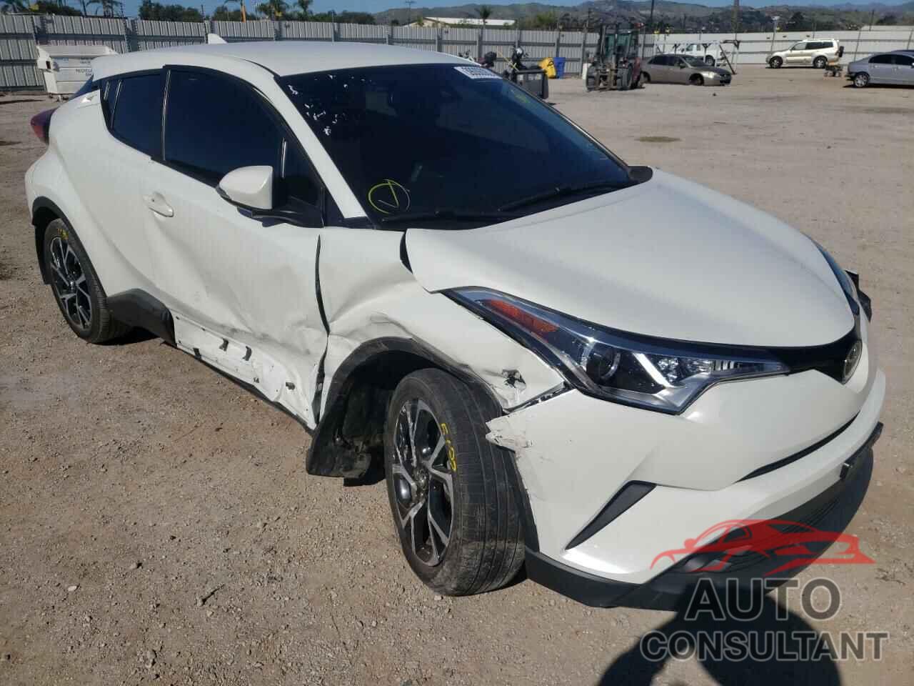 TOYOTA C-HR 2018 - NMTKHMBX8JR013059