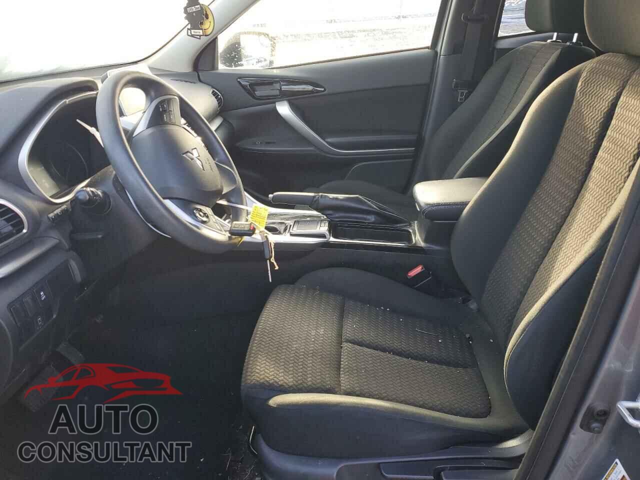 MITSUBISHI ECLIPSE 2018 - JA4AT4AAXJZ049711