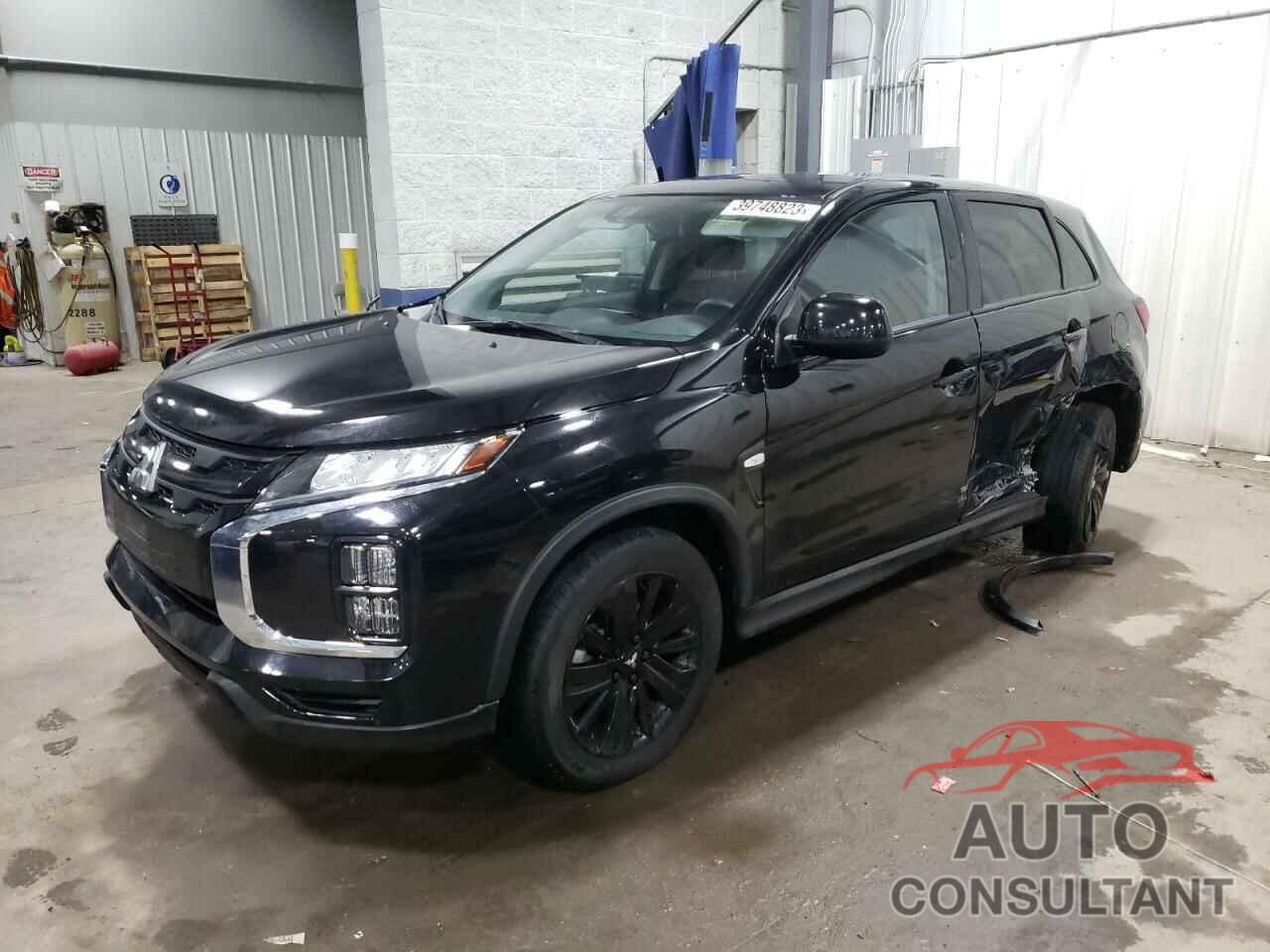 MITSUBISHI OUTLANDER 2022 - JA4ARUAUXNU004070