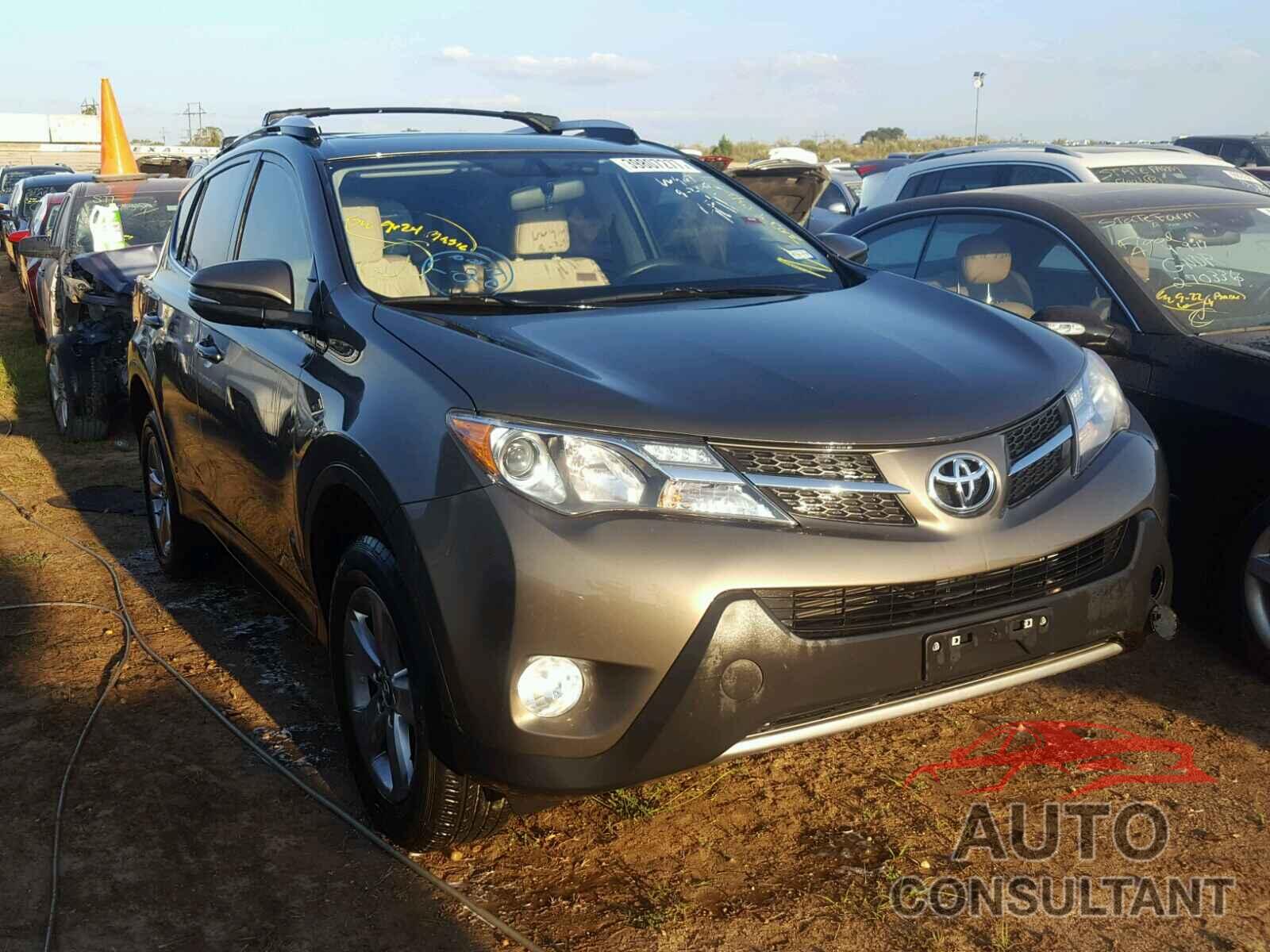 TOYOTA RAV4 2015 - JTMWFREVXFD057325