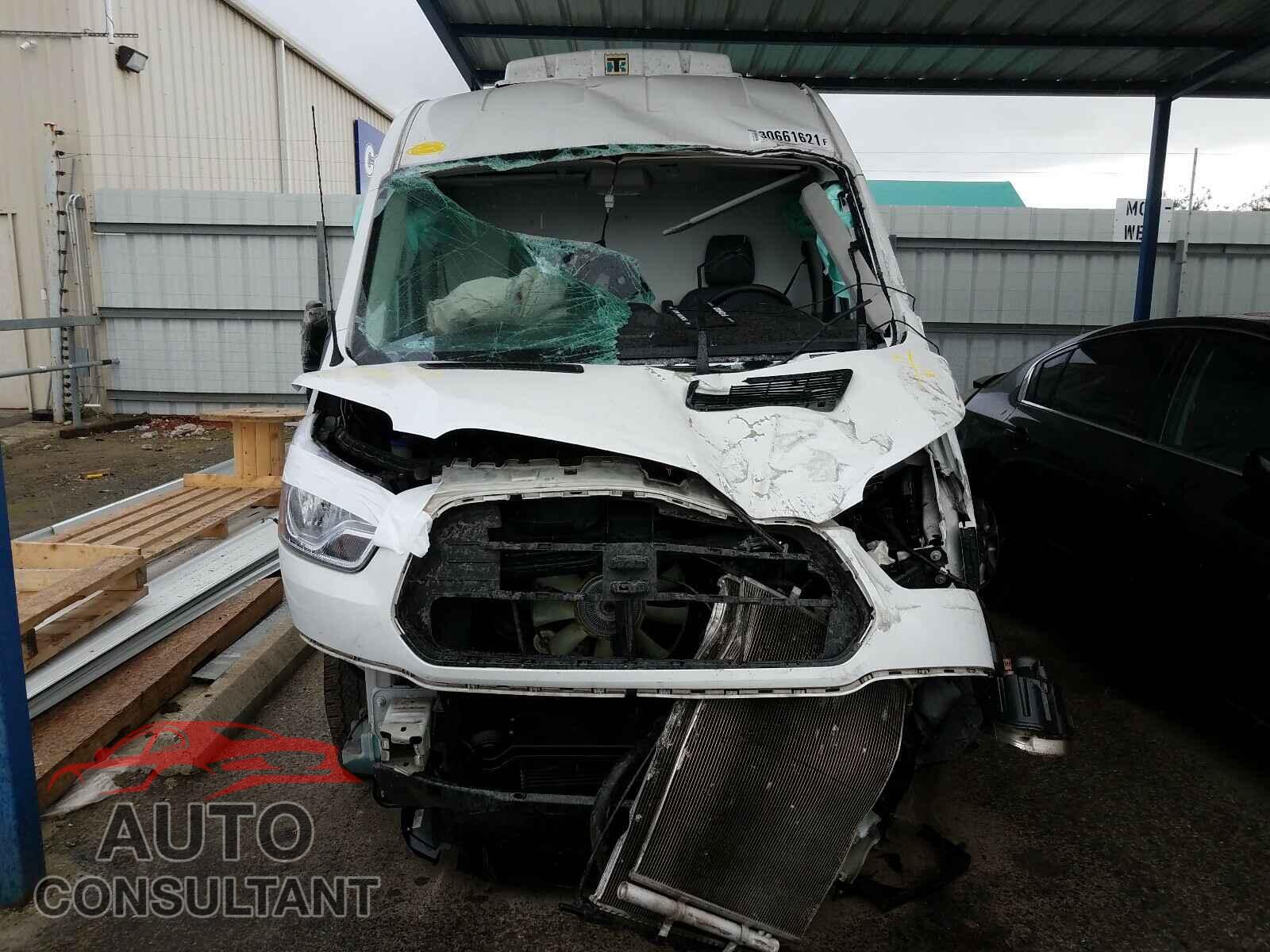 FORD TRANSIT CO 2018 - 1FTBW2CV1JKA79050