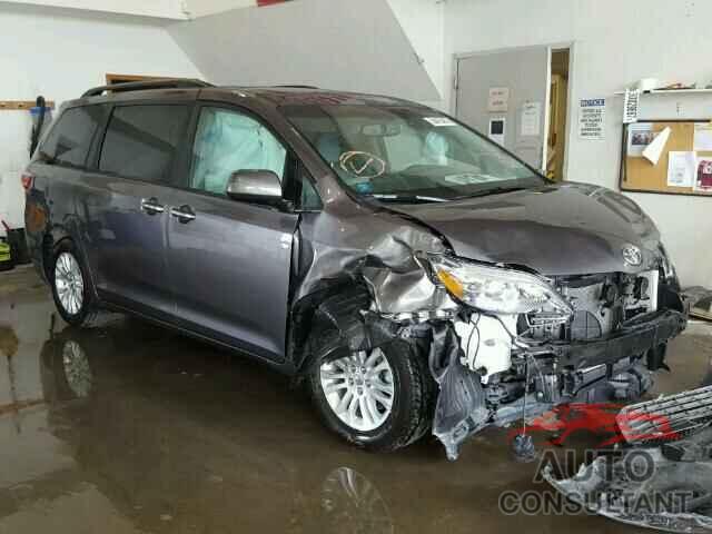 TOYOTA SIENNA 2015 - 5TDYK3DC7FS688801