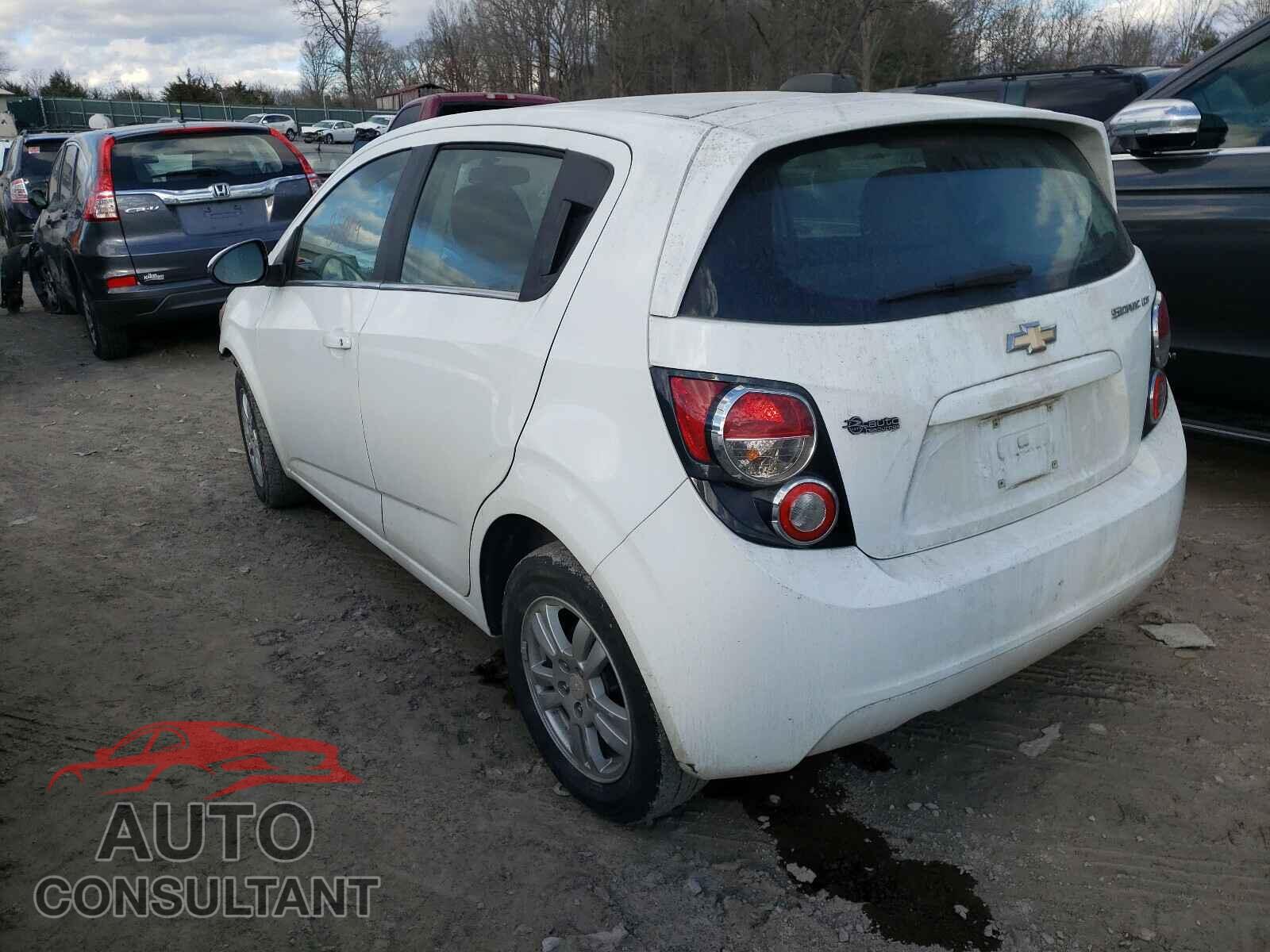 CHEVROLET SONIC 2016 - 1C4SDJCT3KC817568