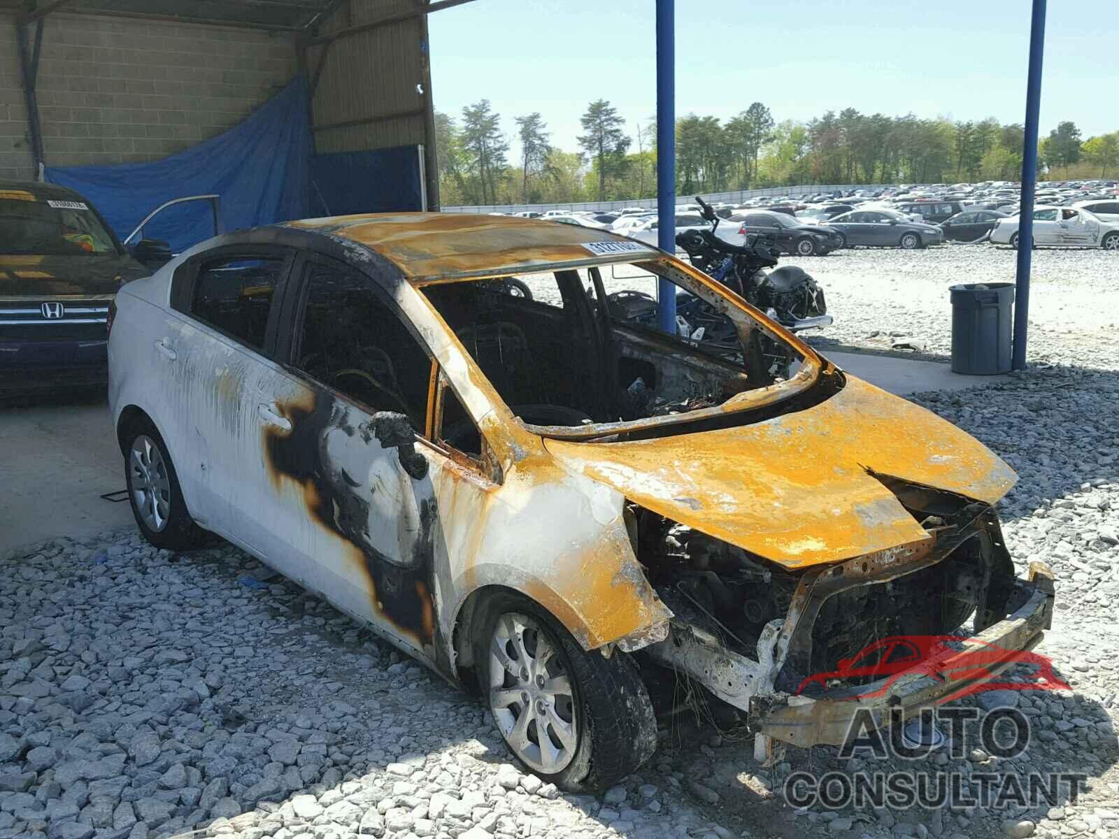 KIA RIO 2015 - KNADM4A35F6520722
