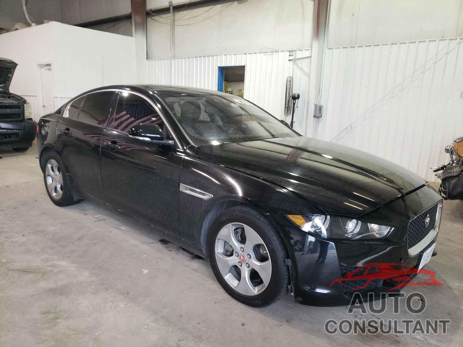 JAGUAR XE 2018 - SAJAR4FXXJCP39173