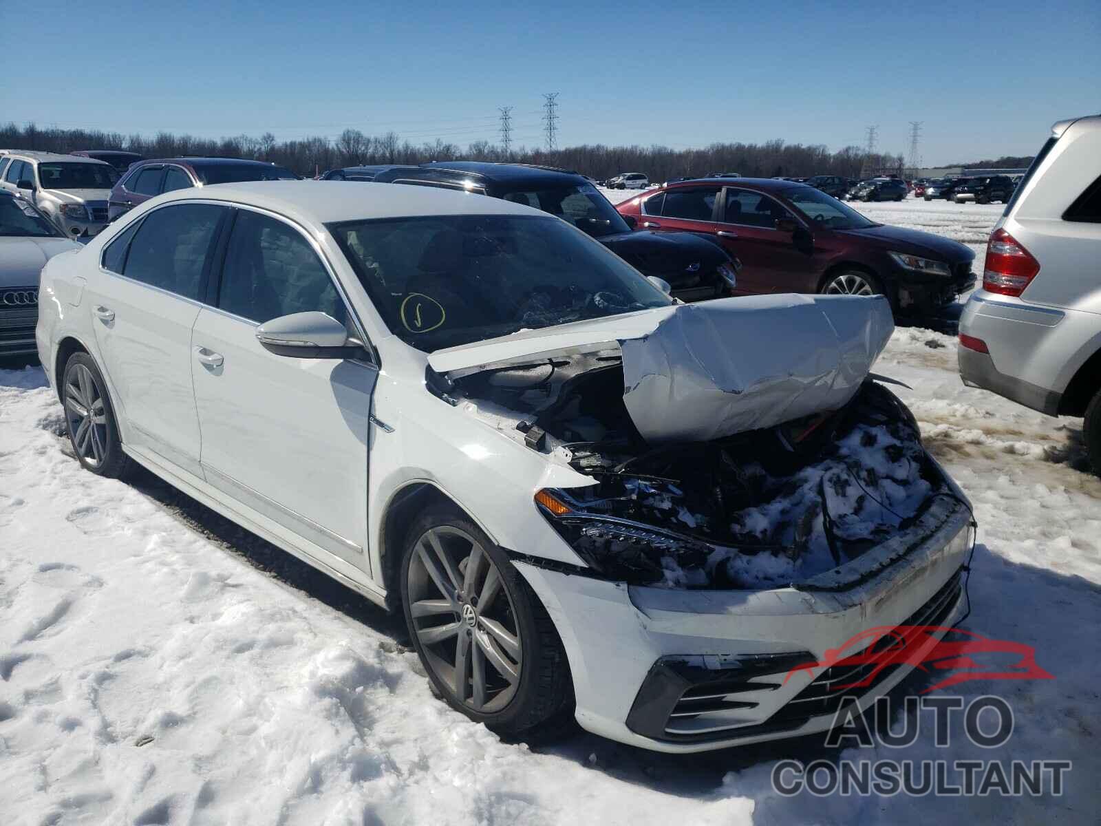 VOLKSWAGEN PASSAT 2017 - 1VWDT7A33HC044060