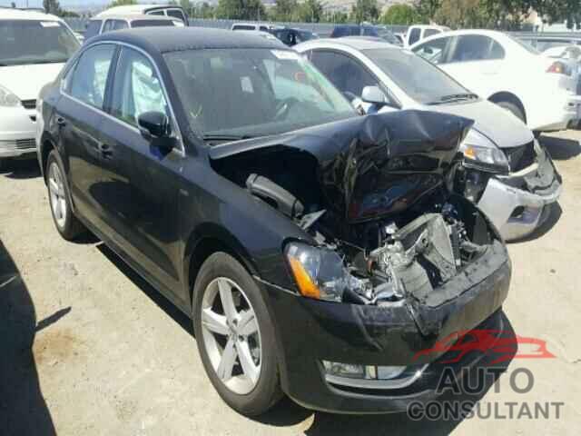 VOLKSWAGEN PASSAT 2015 - 1VWAT7A37FC112280