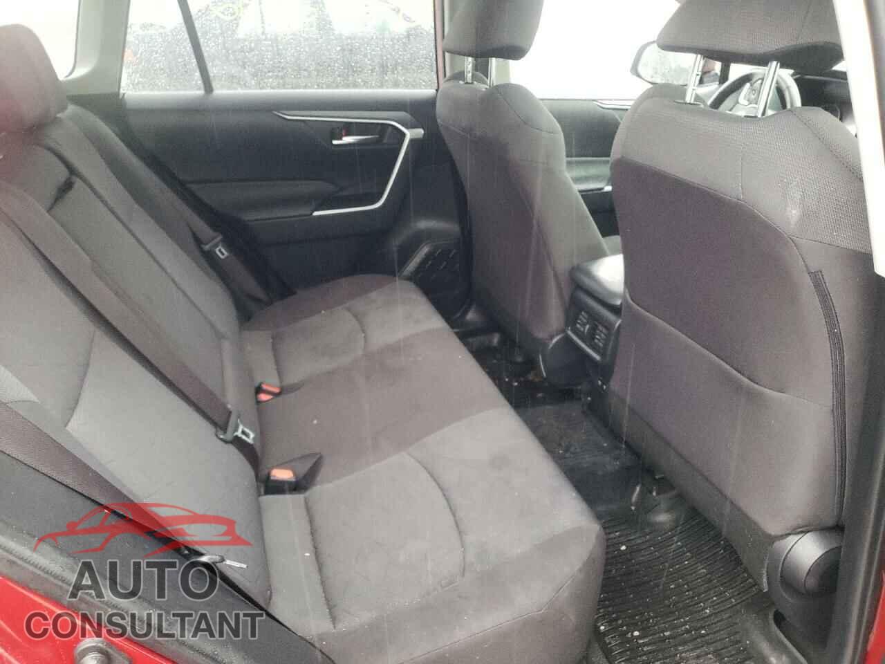 TOYOTA RAV4 2019 - JTMP1RFV8KD503323