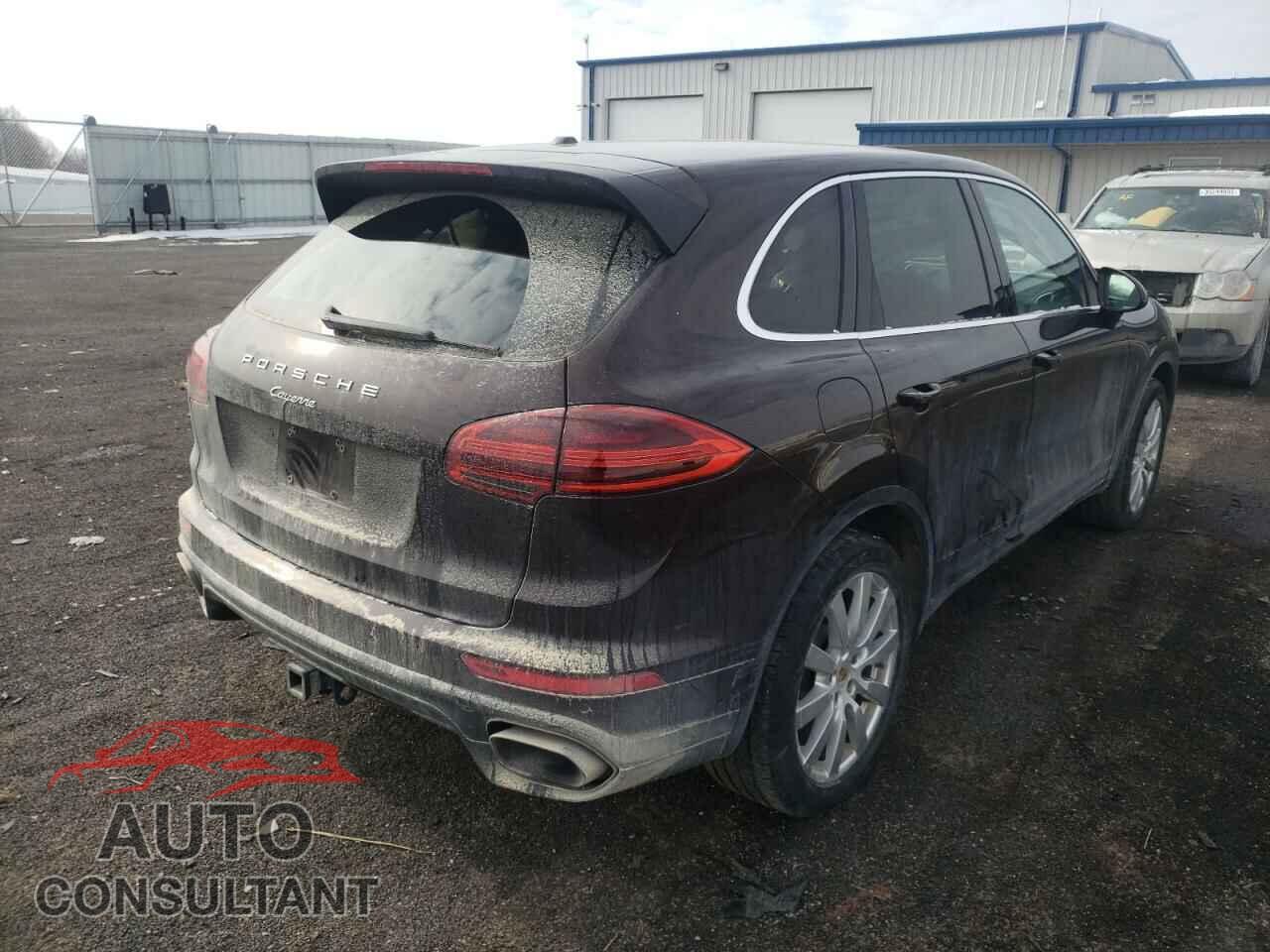 PORSCHE CAYENNE 2016 - WP1AA2A27GKA11748