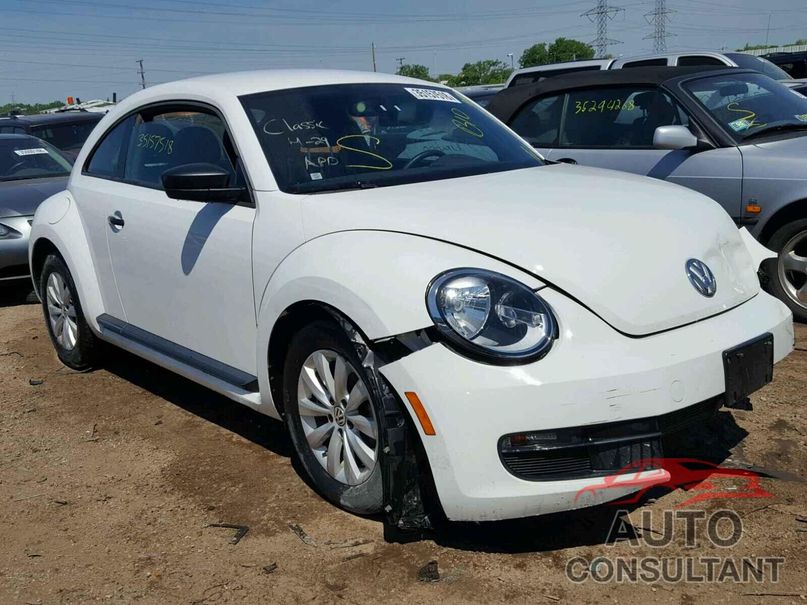 VOLKSWAGEN BEETLE 2015 - 3VWF17ATXFM645783