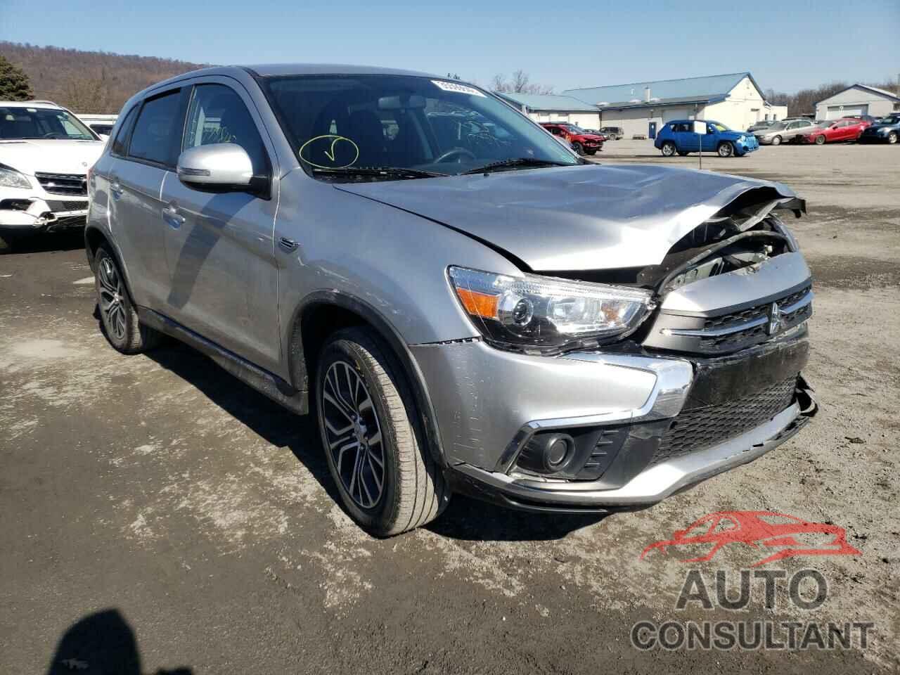 MITSUBISHI OUTLANDER 2018 - JA4AR3AU1JU012059