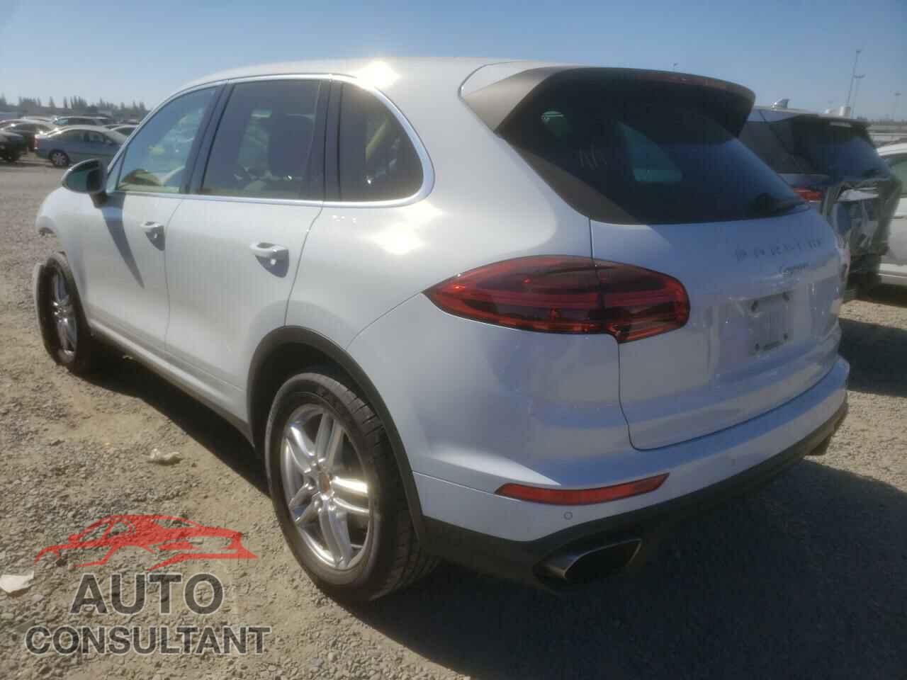 PORSCHE CAYENNE 2016 - WP1AA2A25GLA05411