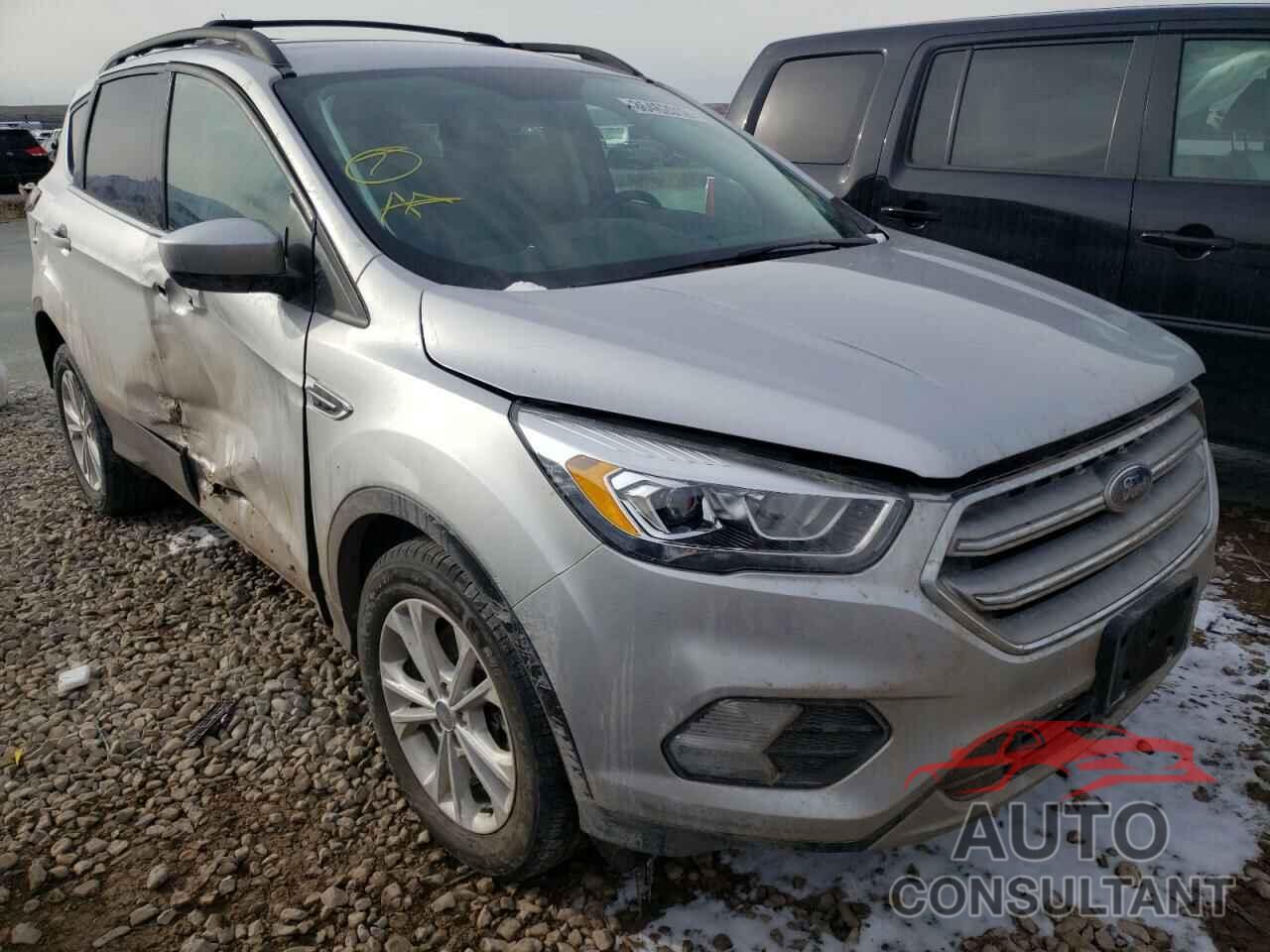 FORD ESCAPE 2017 - 1FMCU9GD8HUC53873