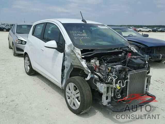 CHEVROLET SPARK 2015 - KL8CB6S96FC798980