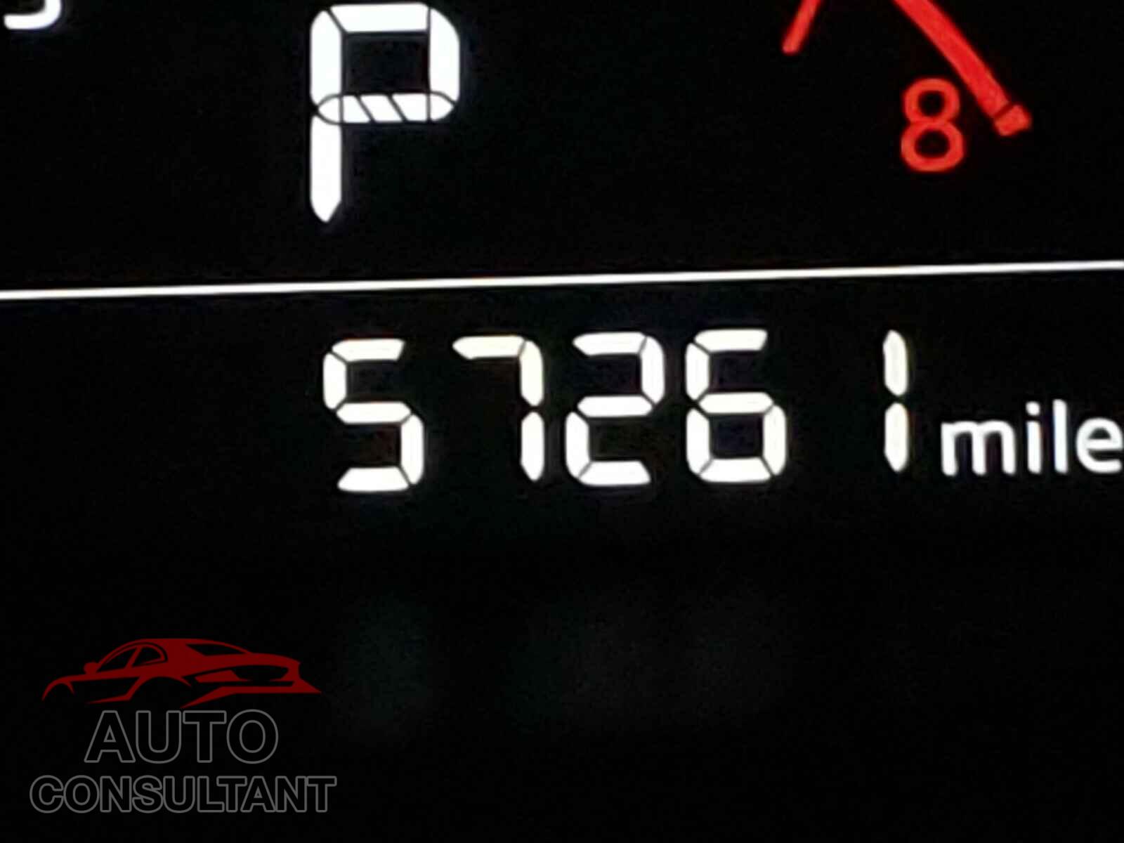 MAZDA 3 2018 - 3MZBN1V37JM179765