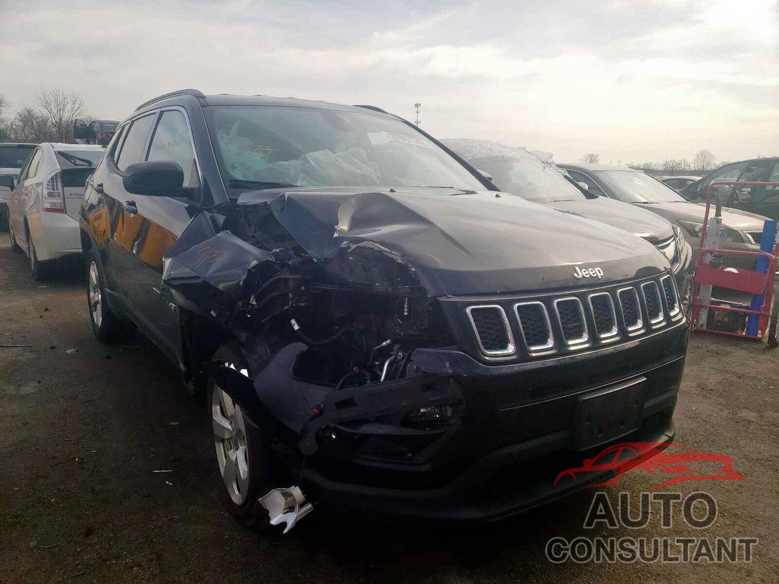 JEEP COMPASS 2019 - 3C4NJDBB0KT678469