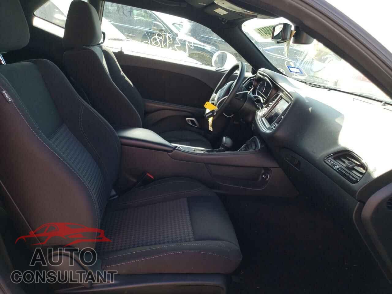 DODGE CHALLENGER 2017 - 2C3CDZBT1HH656135