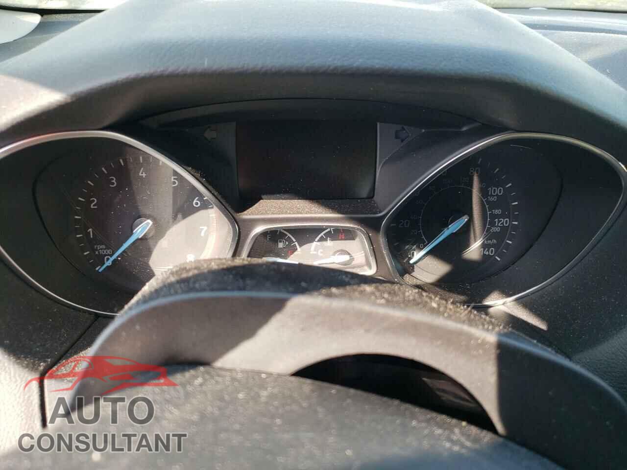 FORD FOCUS 2018 - 1FADP3K2XJL264703