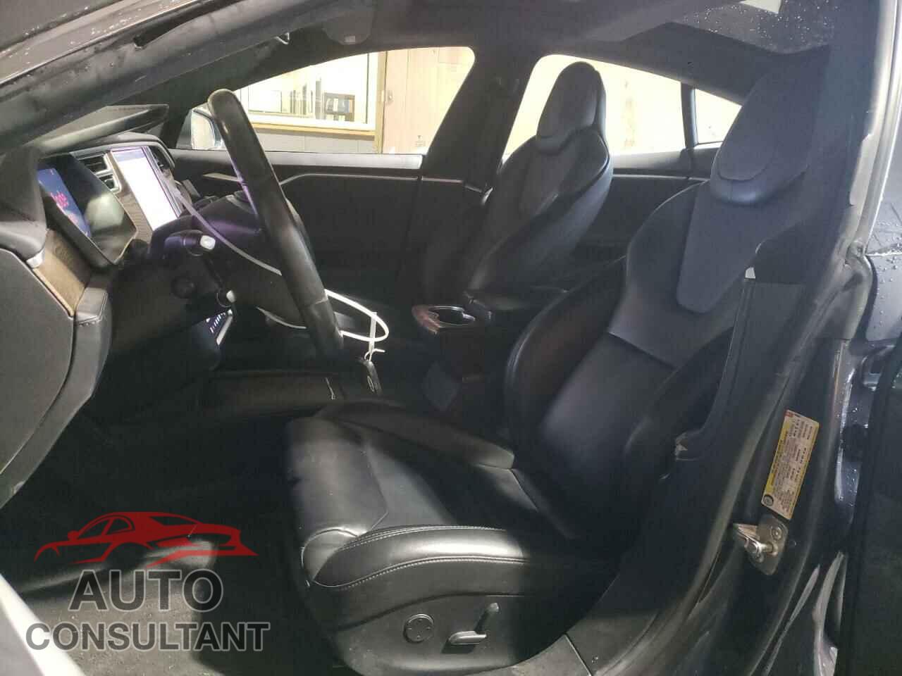 TESLA MODEL S 2017 - 5YJSA1E2XHF229563