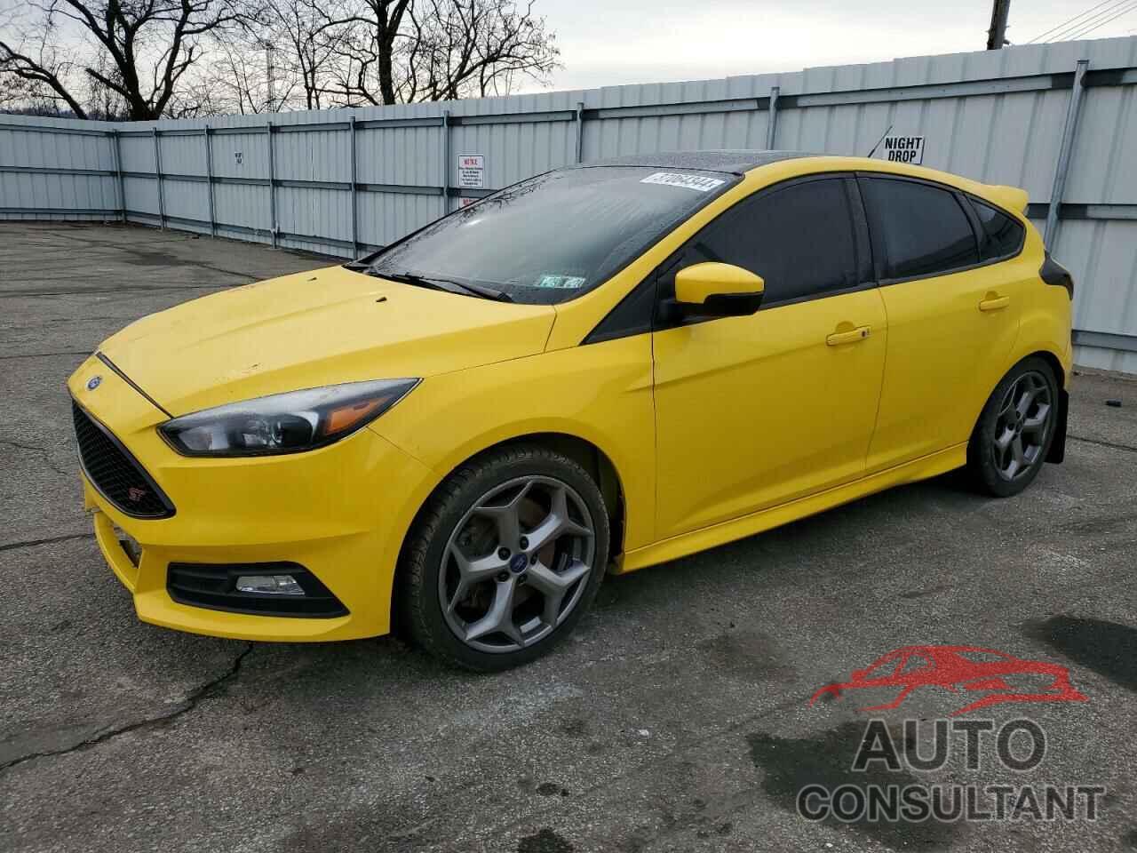 FORD FOCUS 2017 - 1FADP3L96HL209476