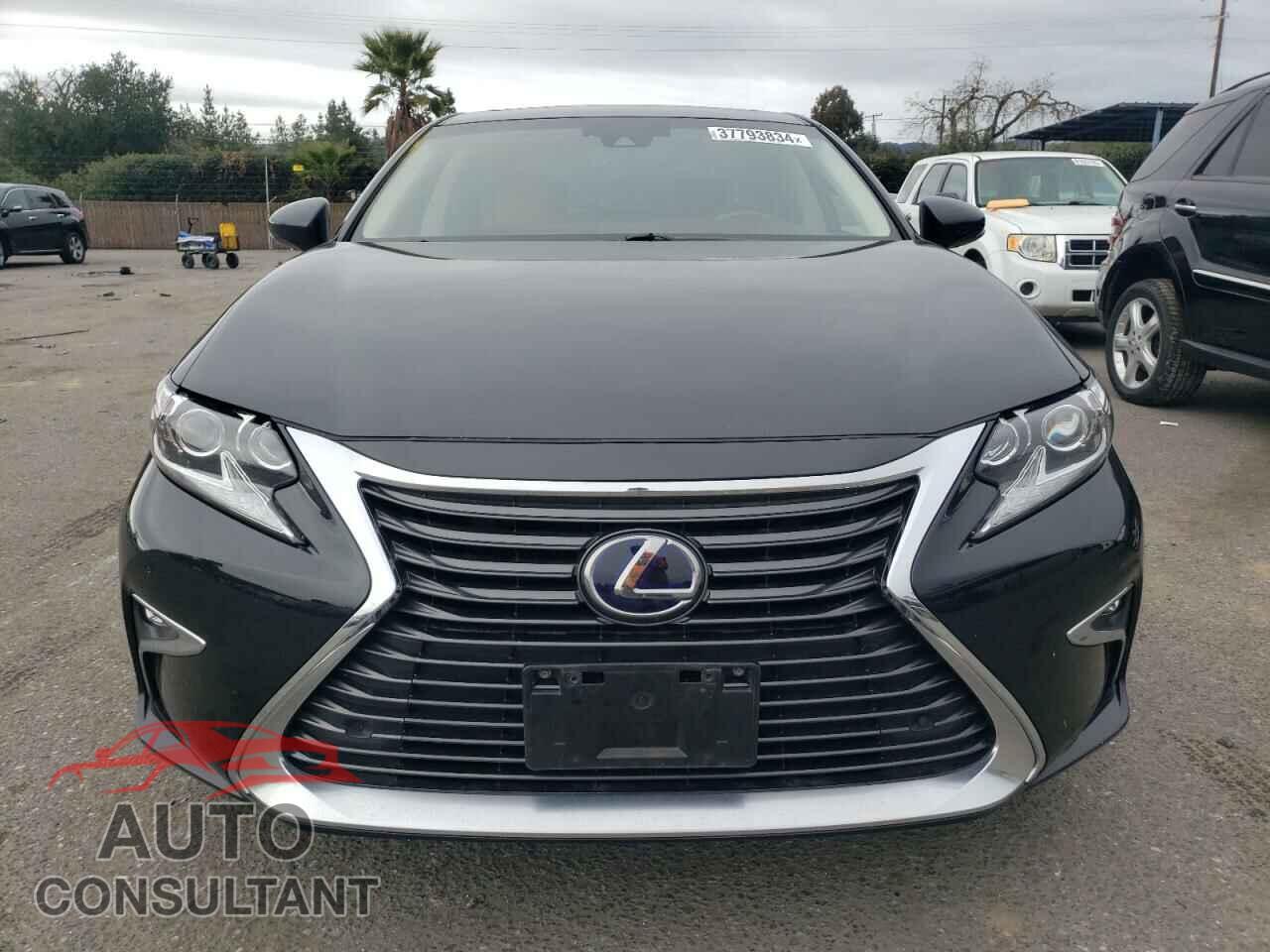 LEXUS ES300 2017 - JTHBW1GG4H2146156