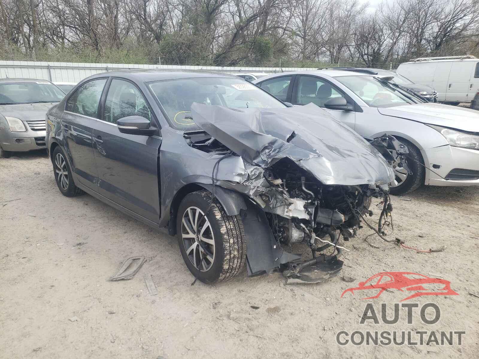 VOLKSWAGEN JETTA 2017 - 3VWB67AJ5HM266787