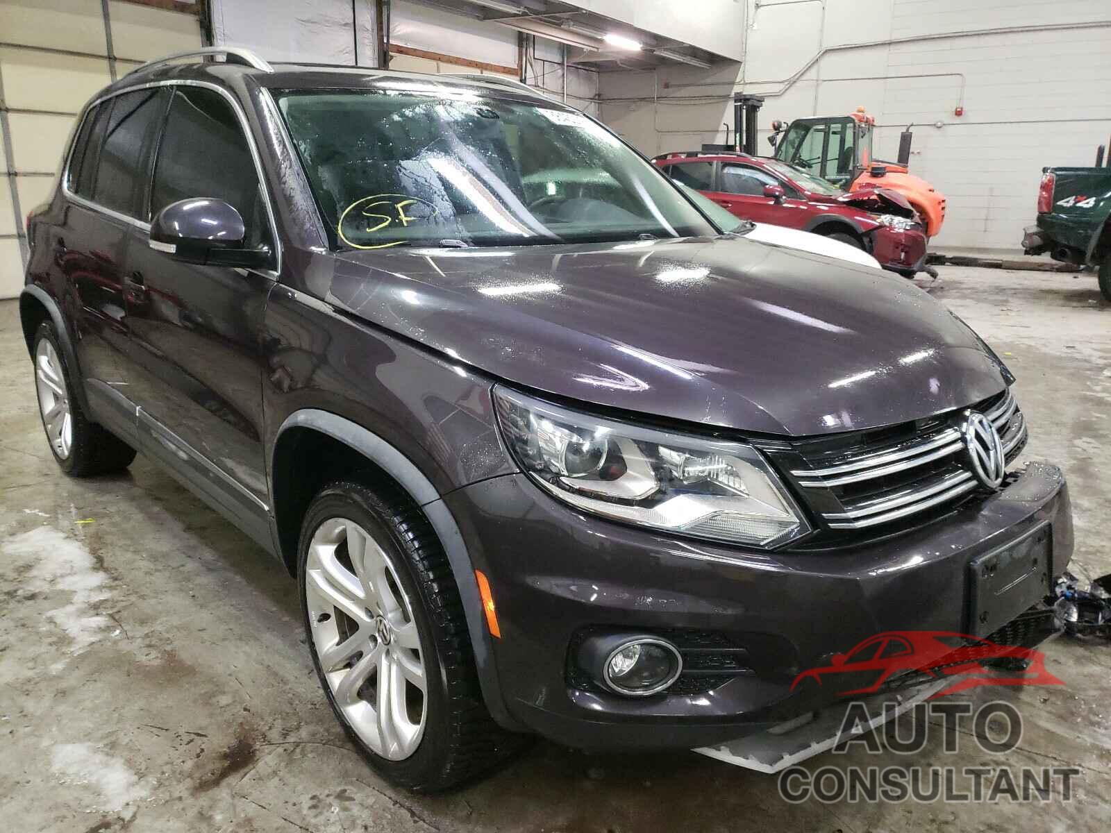 VOLKSWAGEN TIGUAN 2016 - WVGBV7AX4GW608847