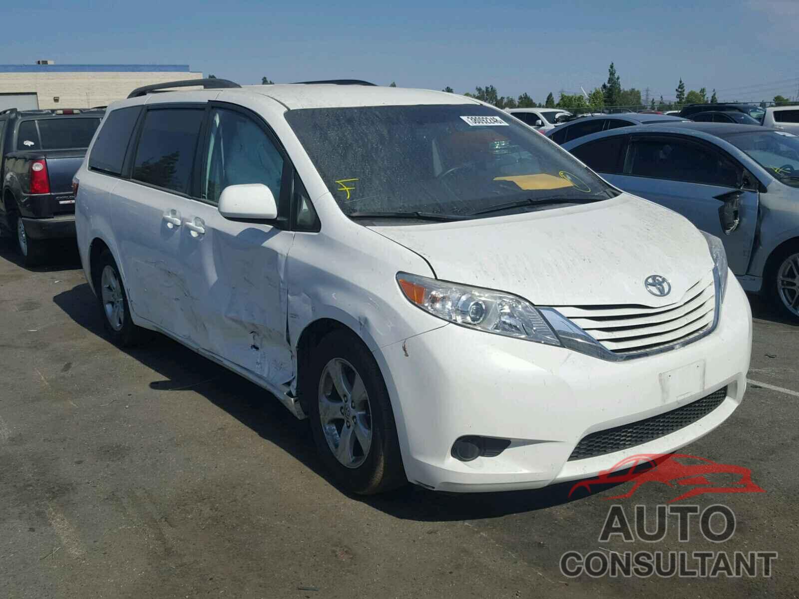 TOYOTA SIENNA 2015 - 5TDKK3DC4FS615391