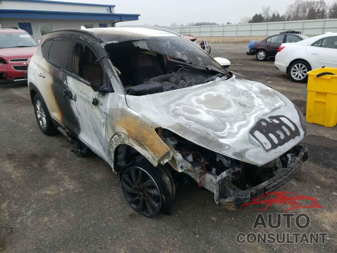 HYUNDAI TUCSON 2018 - KM8J3CA40JU673181