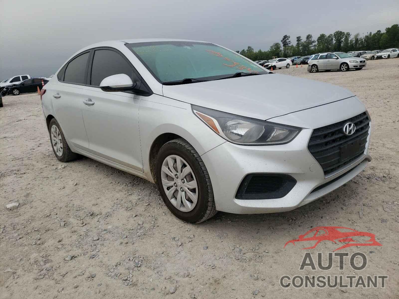 HYUNDAI ACCENT 2018 - 3KPC24A36JE012329