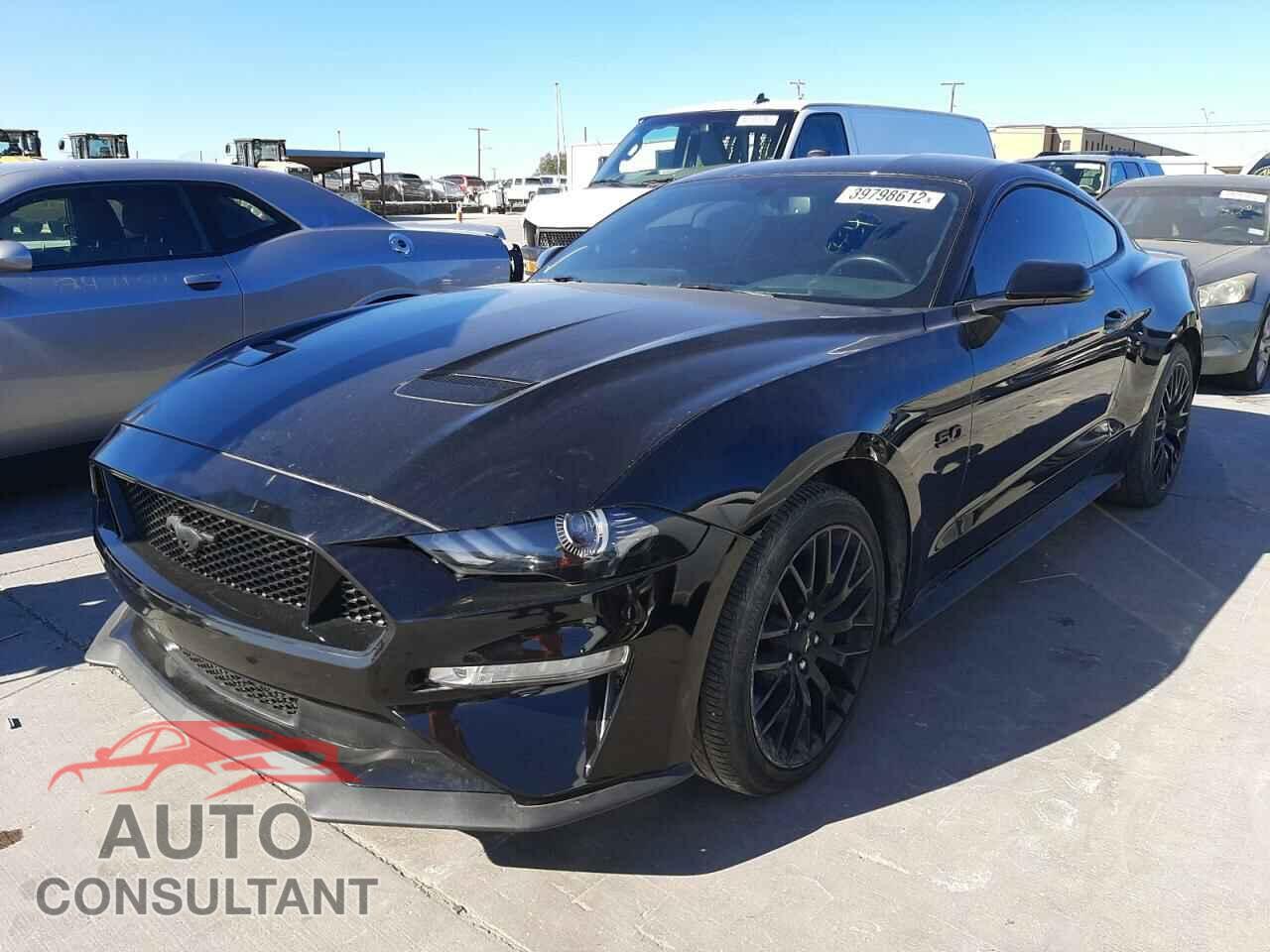 FORD MUSTANG 2018 - 1FA6P8CF7J5175652