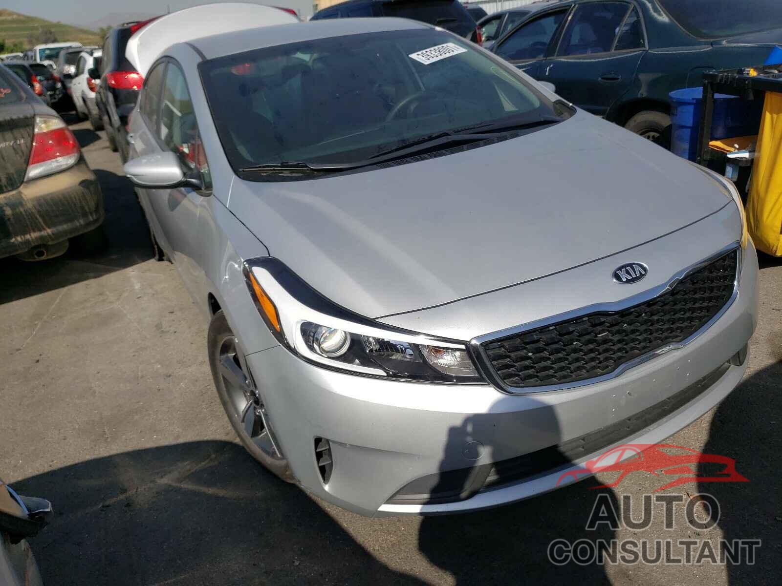 KIA FORTE 2018 - 3KPFL4A73JE269591