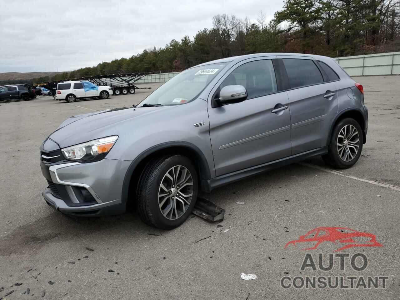 MITSUBISHI OUTLANDER 2018 - JA4AR3AWXJU020520